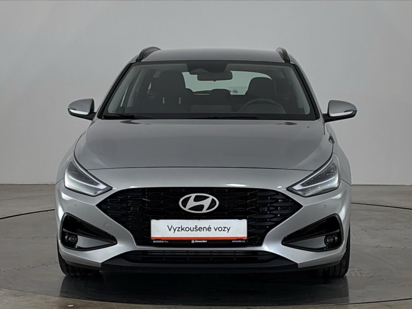 Hyundai i30, 1.5 T-GDI / 103 kW Smart DCT - fotka 4