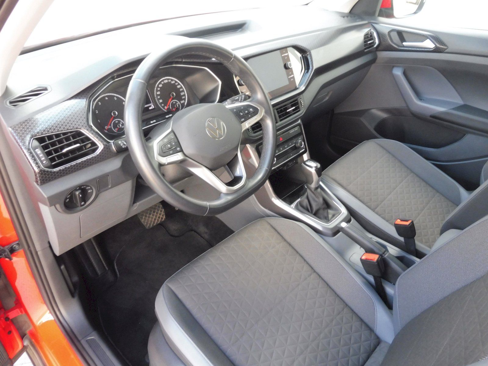 Volkswagen T-Cross, Style 1,5 TSI 110kW DSG - fotka 6
