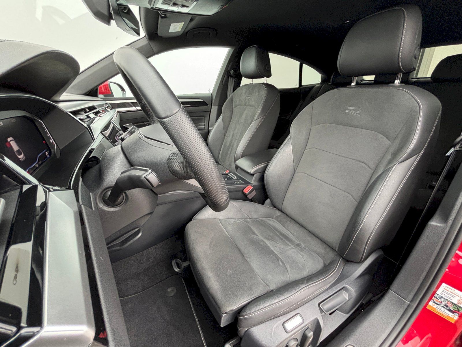 Volkswagen Arteon, 2.0 TDI 110kW R-LINE - fotka 6
