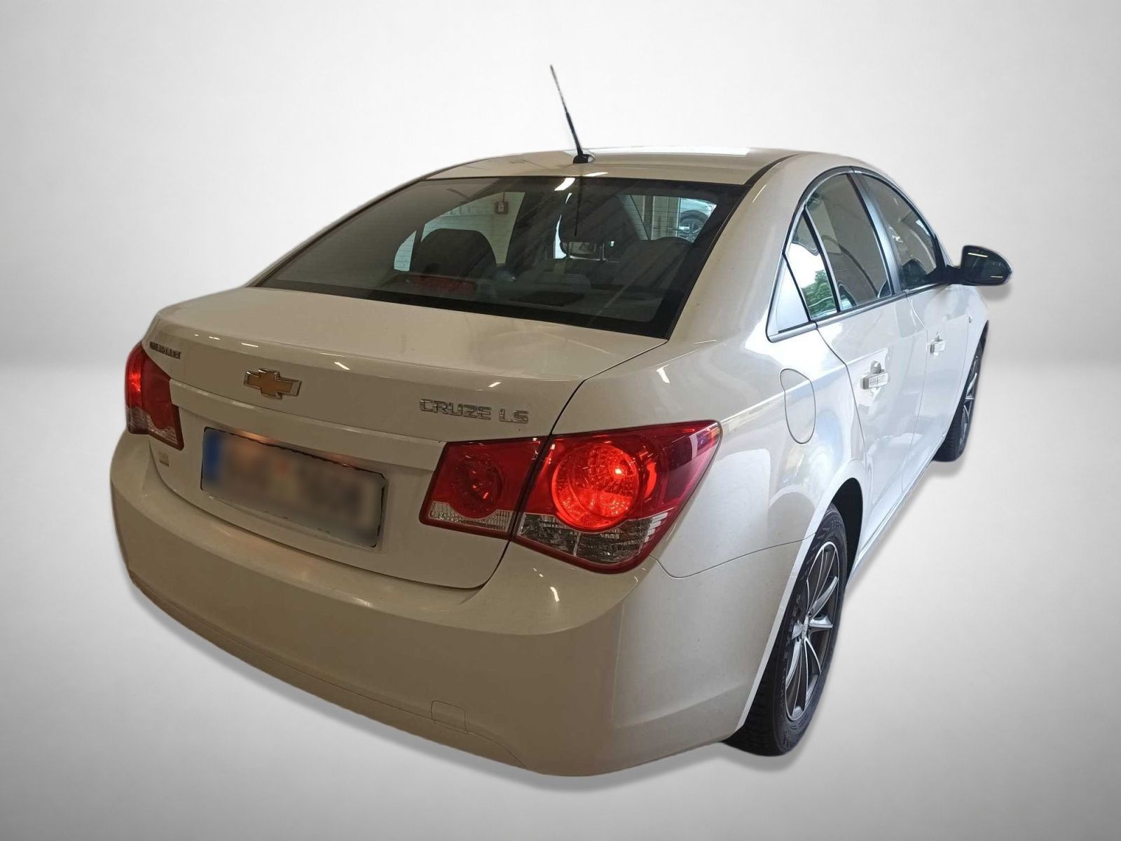 Chevrolet Cruze, 1.6 i 16V, ČR,1.maj - fotka 2