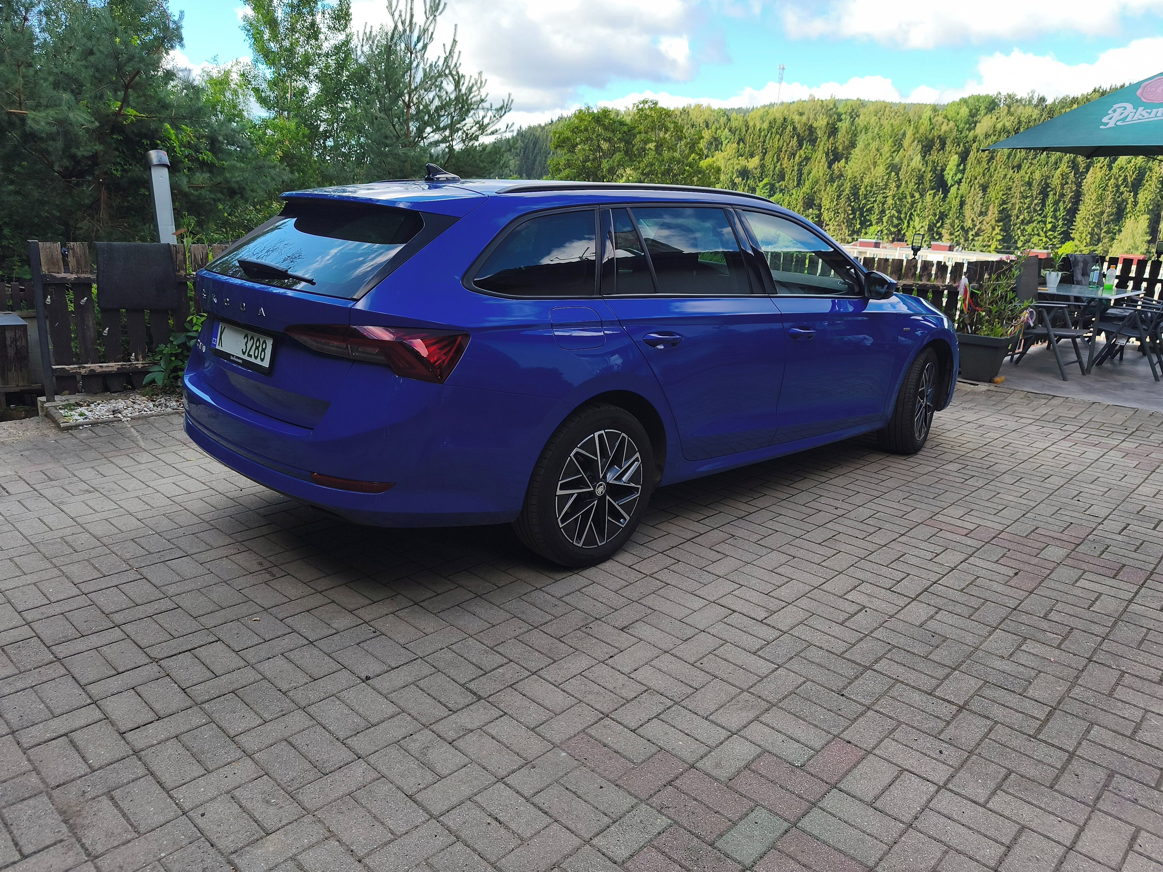 Škoda Octavia, 2.0 TDI,85kw,serviska,DPH - fotka 4
