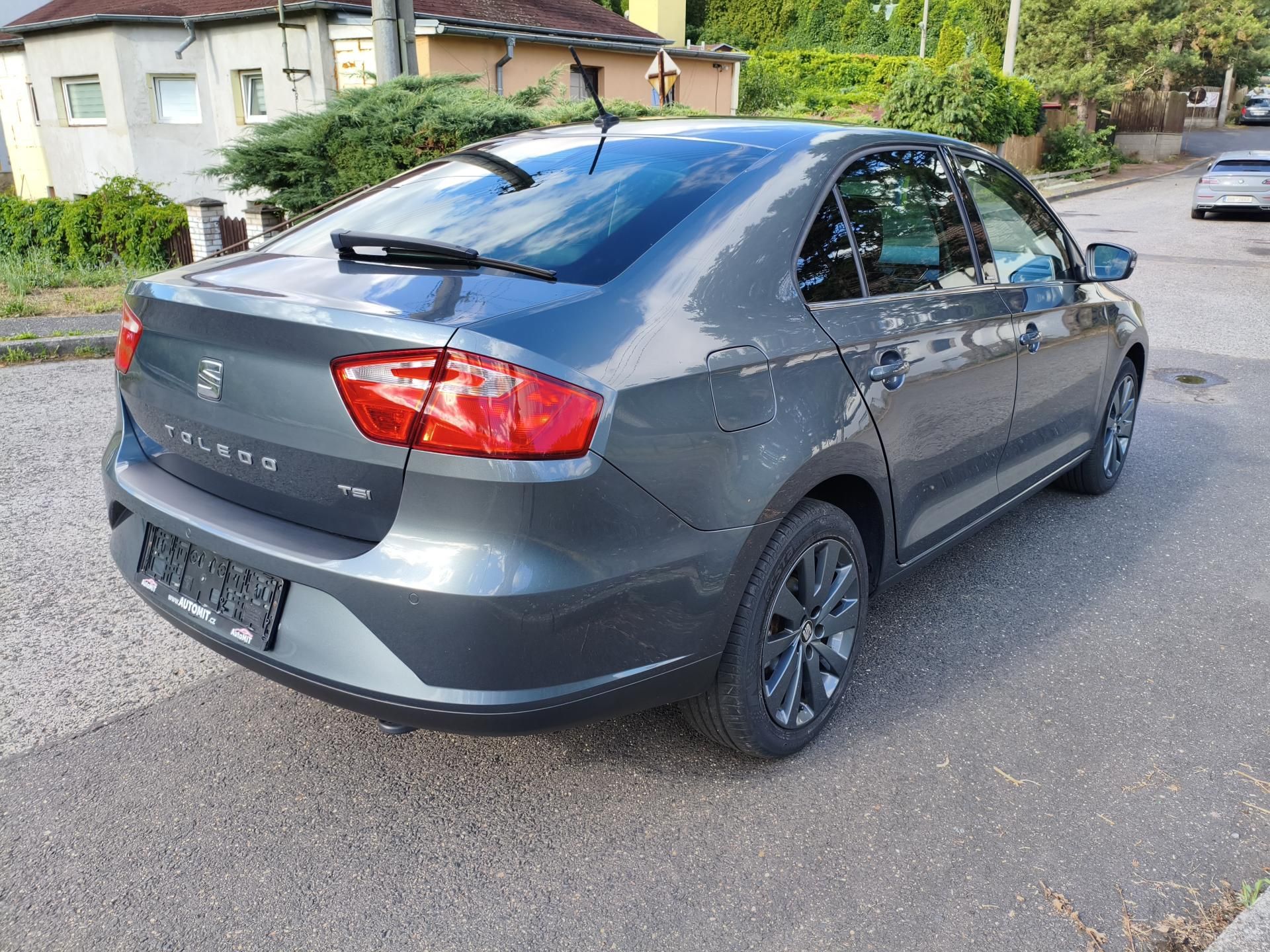 Seat Toledo, 1,2 TSI Style 66Kw - fotka 6