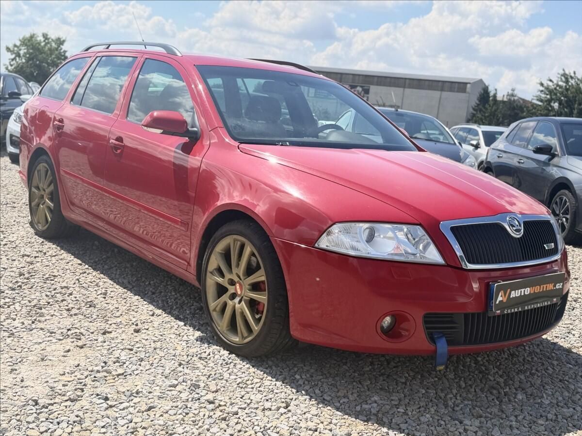 Škoda Octavia, 2,0 TDI RS 125kW - fotka 3