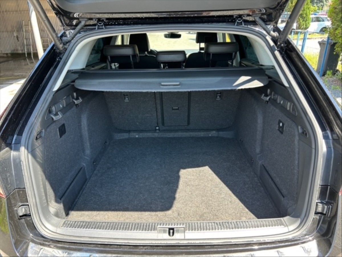 Škoda Superb, 2,0 TDI 110 L&K AT - fotka 6
