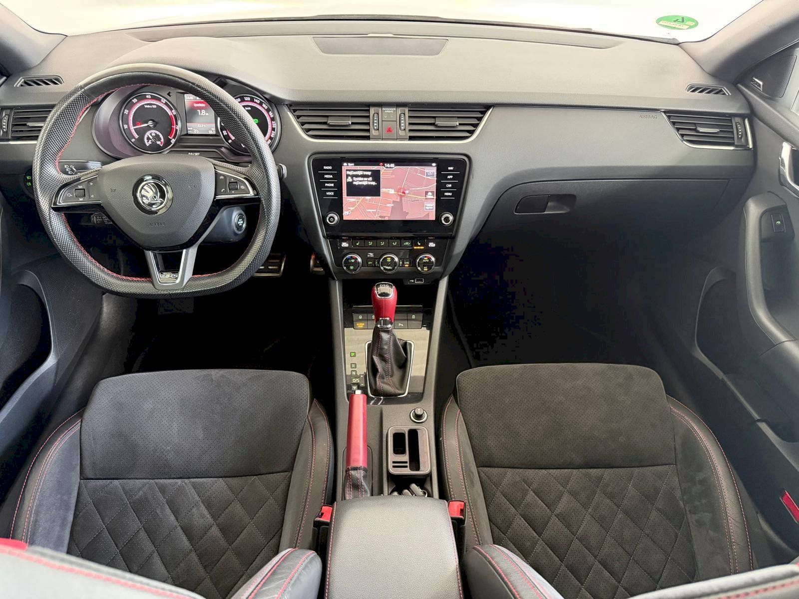 Škoda Octavia, 2.0 TSI 180 kW DSG RS 245 - fotka 5