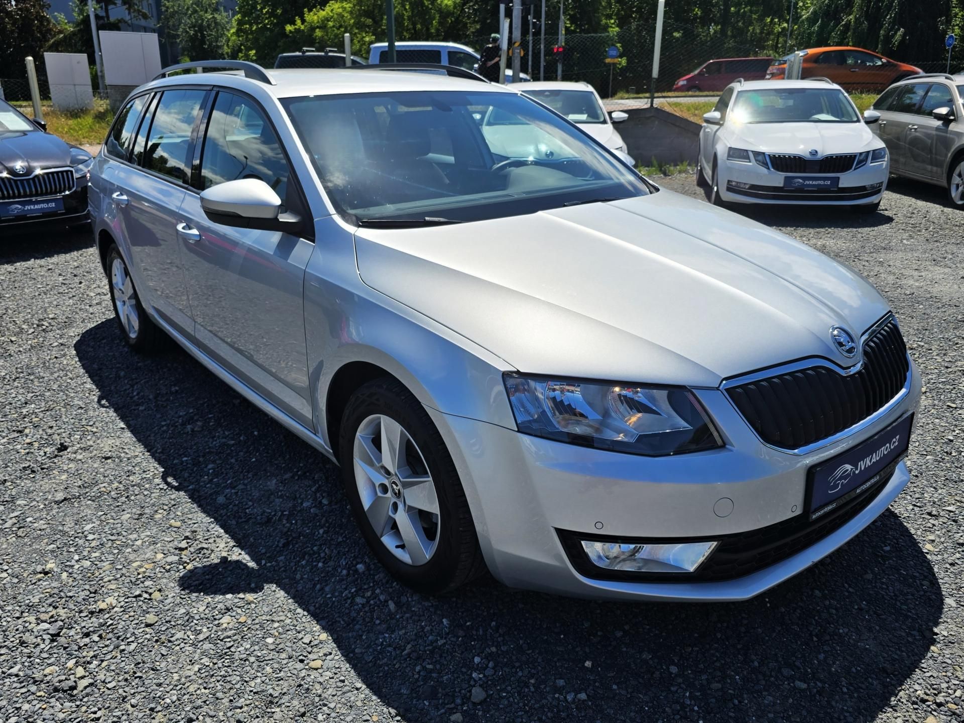 Škoda Octavia, 1.2 TSI BOHATÁ VÝBAVA 66Tis km - fotka 5