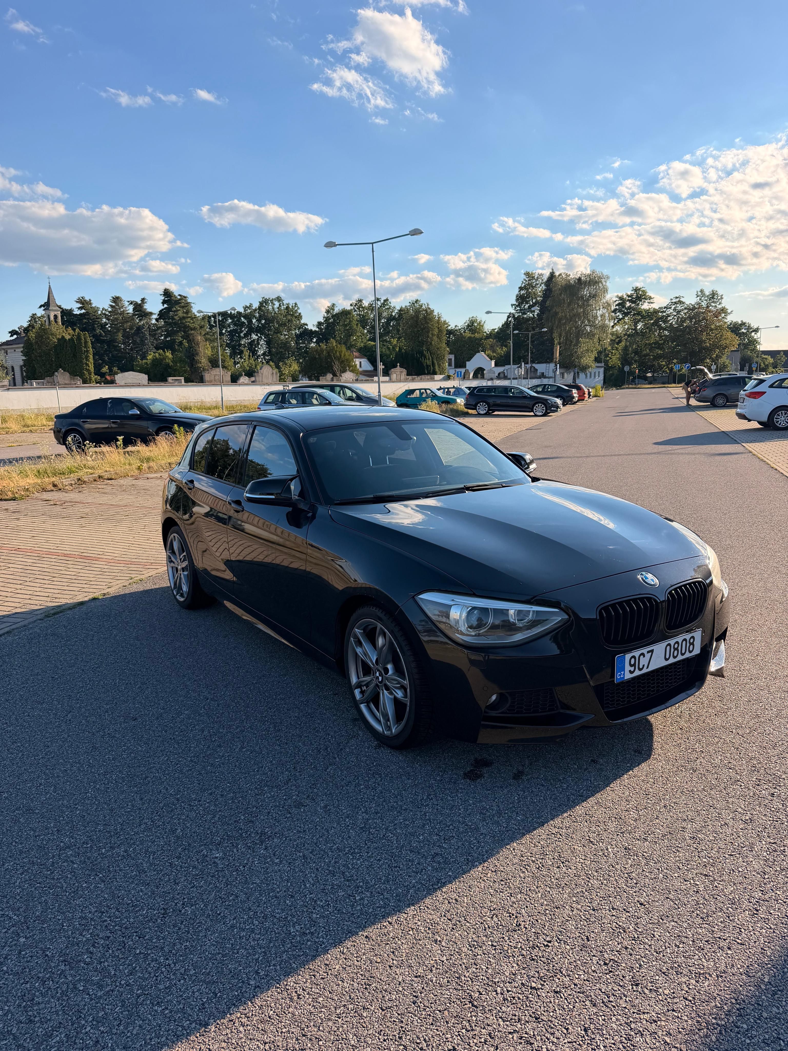 BMW Řada 1, BMW 116i F20 100Kw 2012