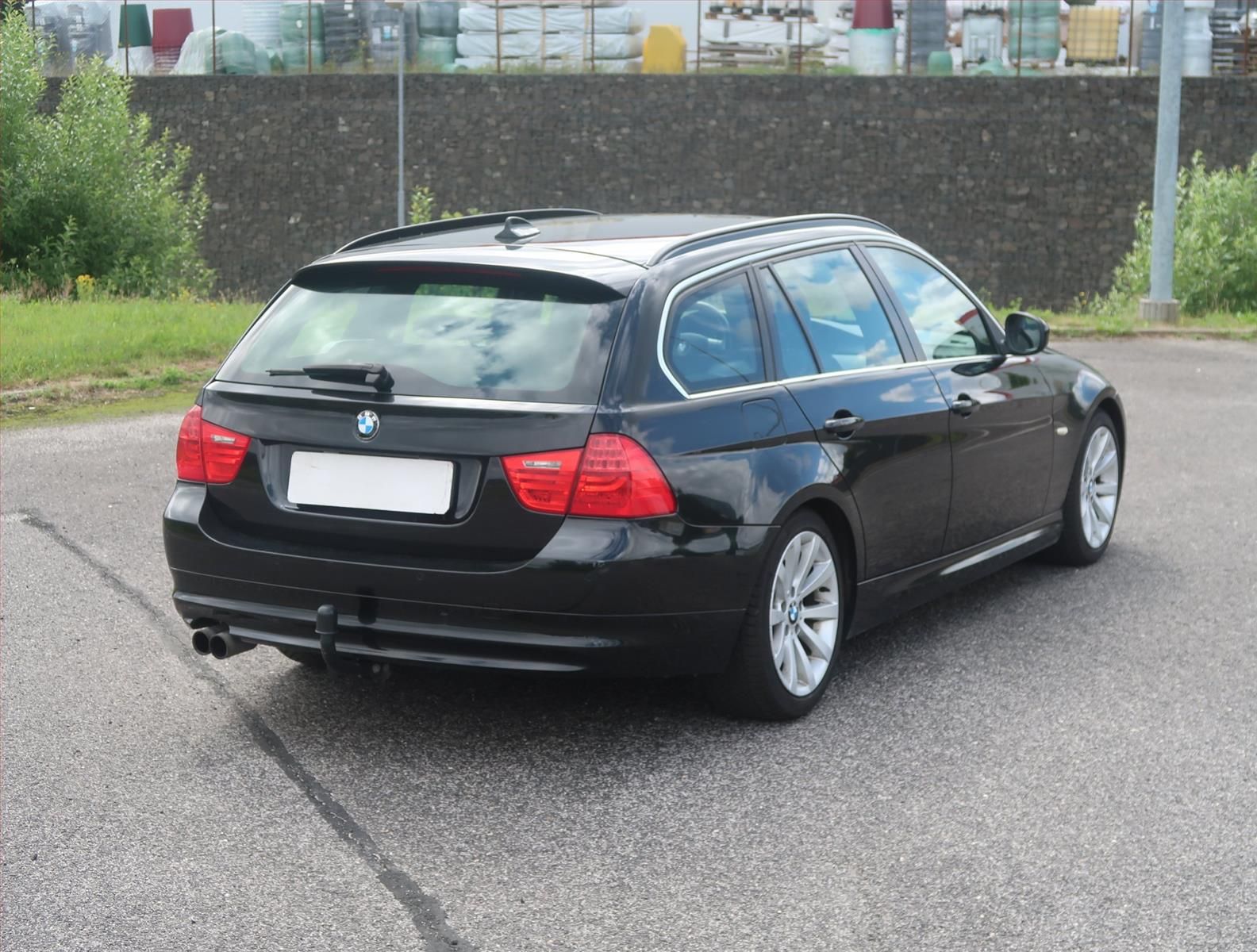 BMW Řada 3, 325 d, po STK, Tažné - fotka 5