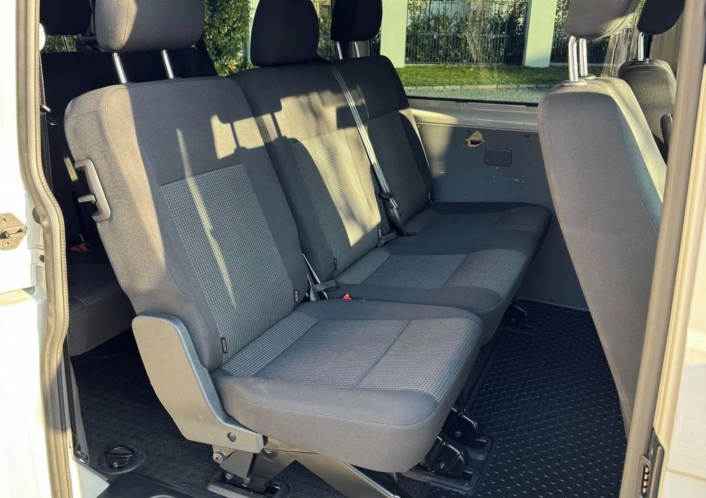Volkswagen Transporter, bus T6.1 - 8 míst - fotka 5