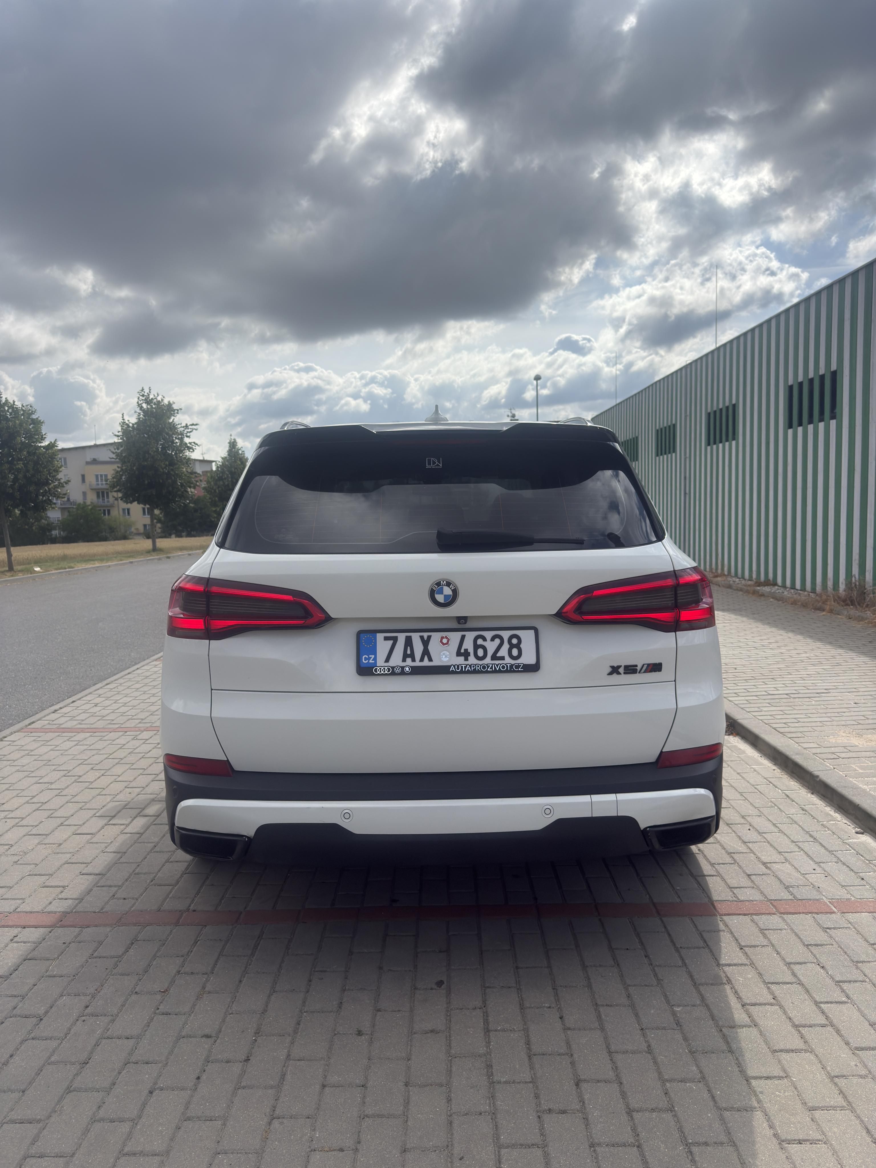 BMW X5, 30d 195 kW xDrive ČR DPH - fotka 6
