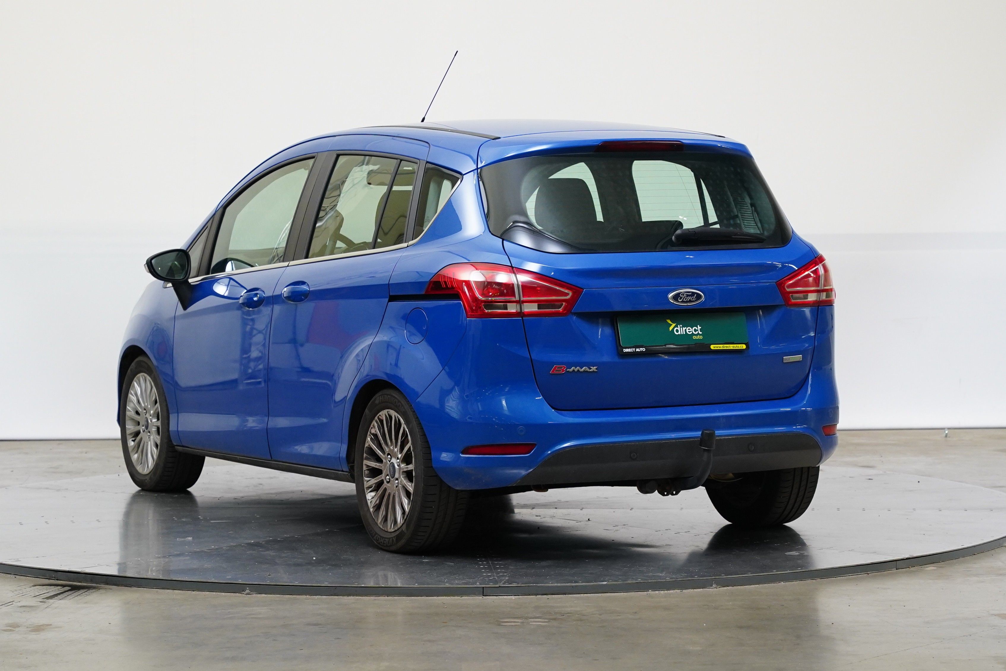 Ford B-MAX, 1.0 EcoBoost 92 kW Titanium - fotka 4