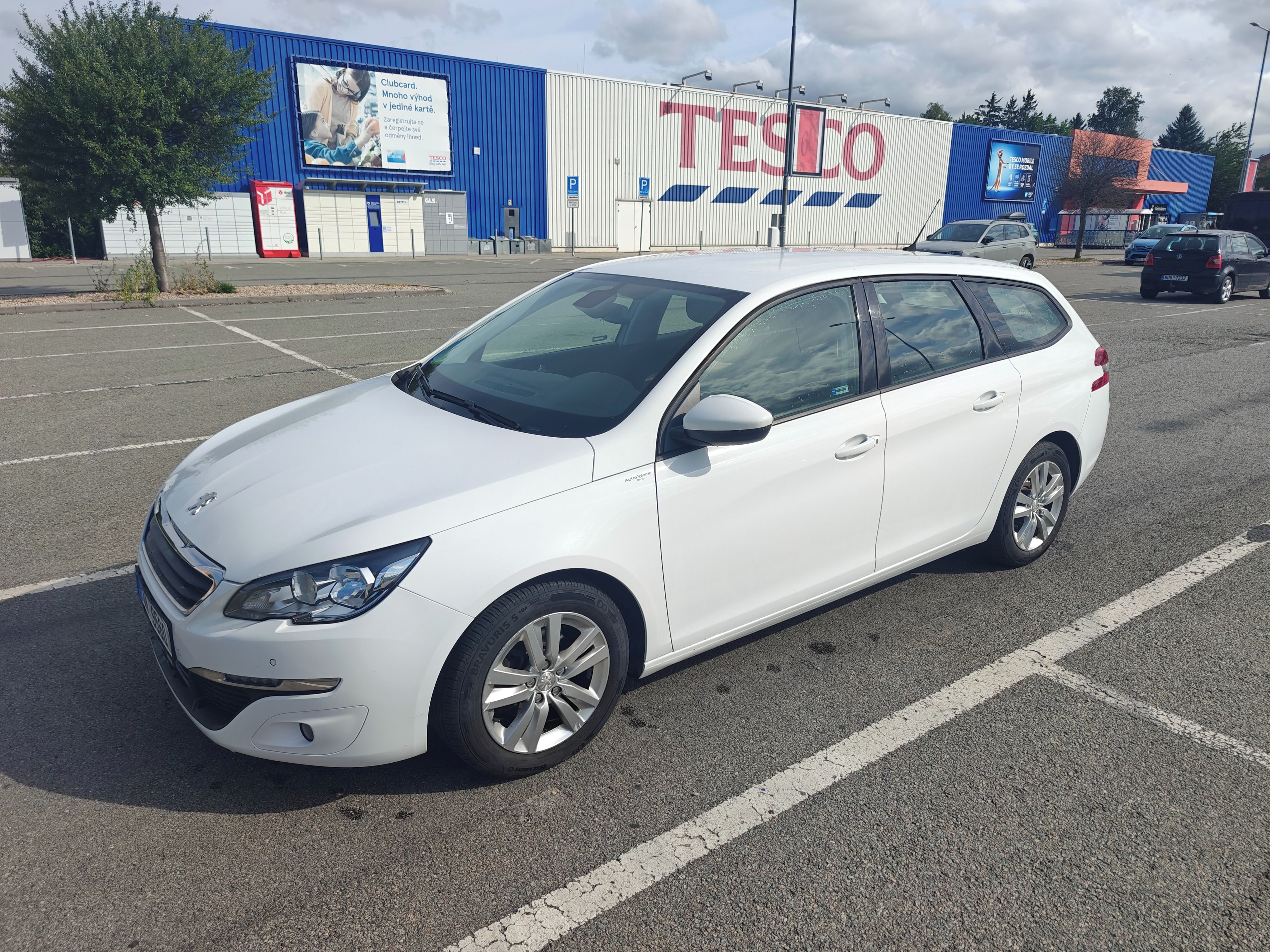 Peugeot 308, Peugeot 308 SW 1.6 BlueHDi 88 - fotka 4