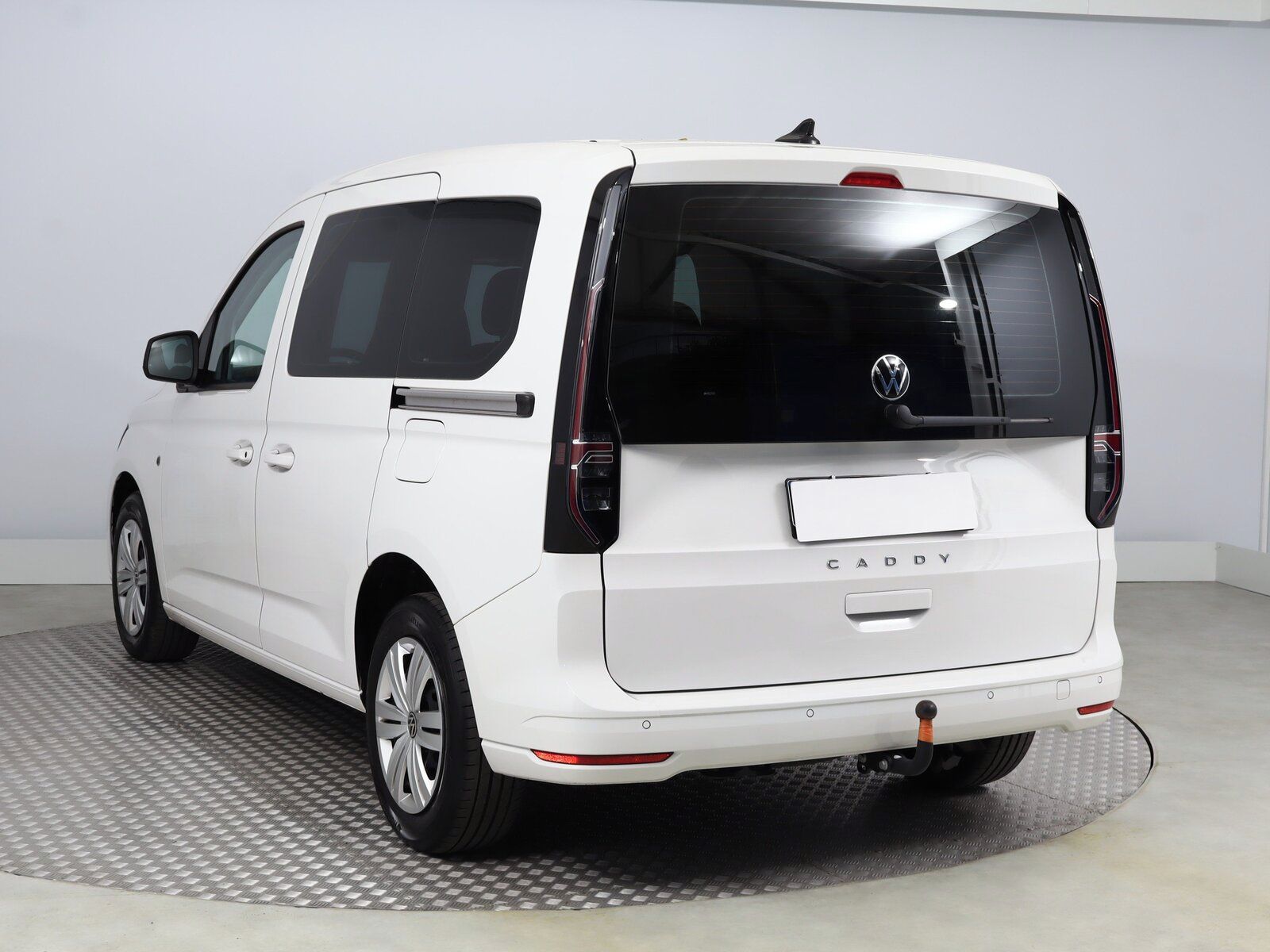 Volkswagen Caddy, 1.5 TSI, 7 míst, FullLED - fotka 4
