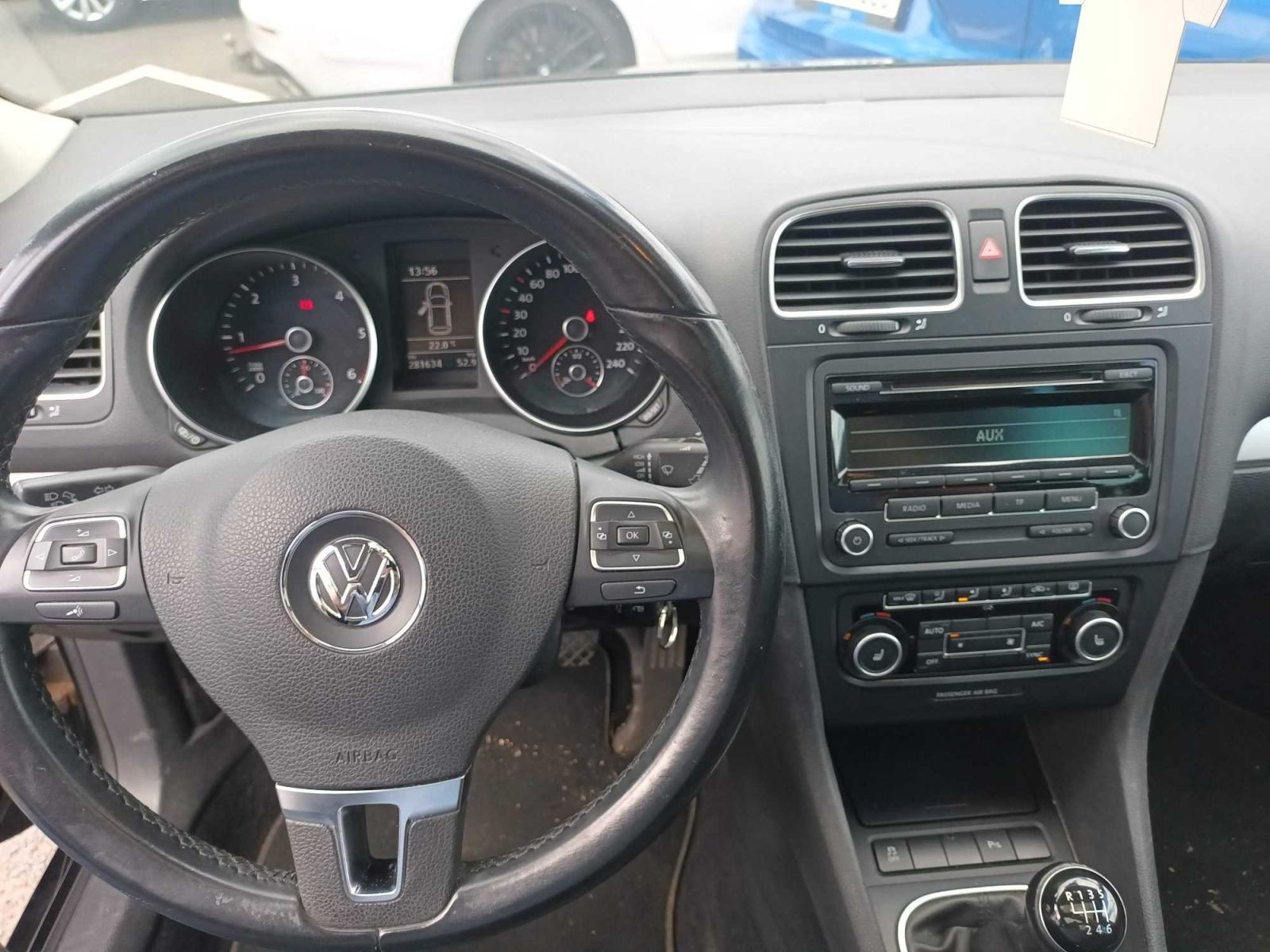 Volkswagen Golf, 2.0 TDI, Serv.kniha, Xenony - fotka 3