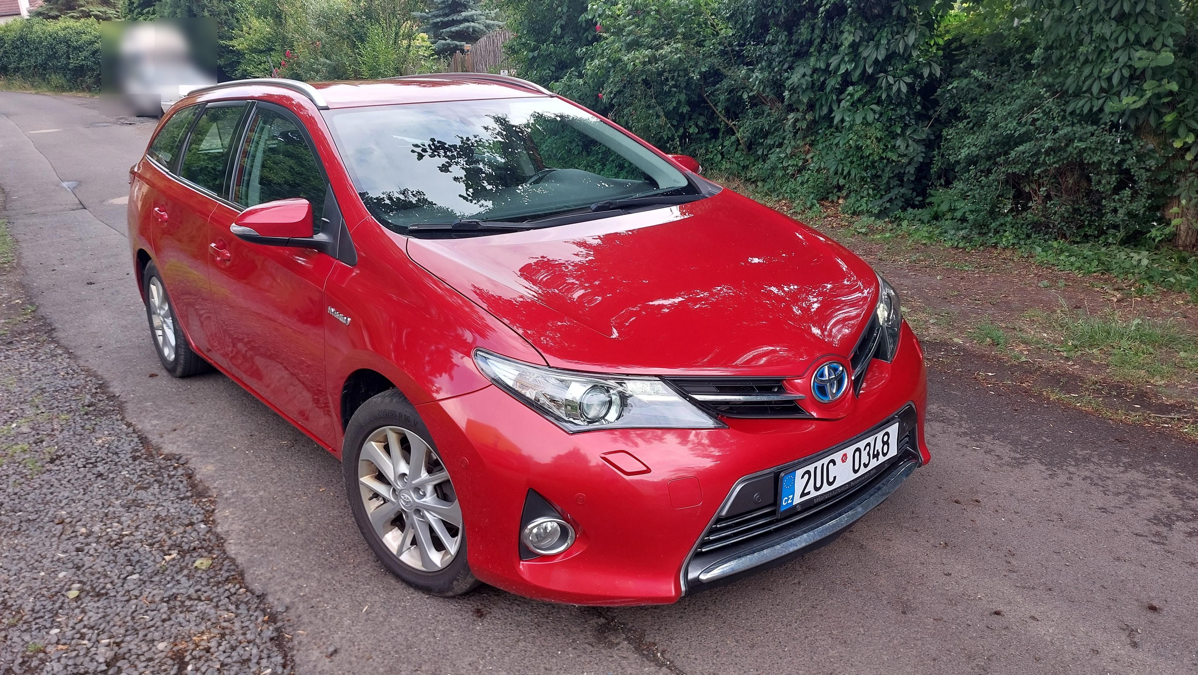 Toyota Auris, Hybrid, Automat, Serv. knížka - fotka 2
