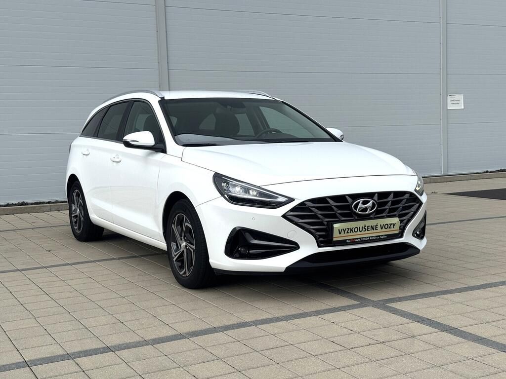 Hyundai i30, Smart 1.0 T-GDI _ kW - fotka 3