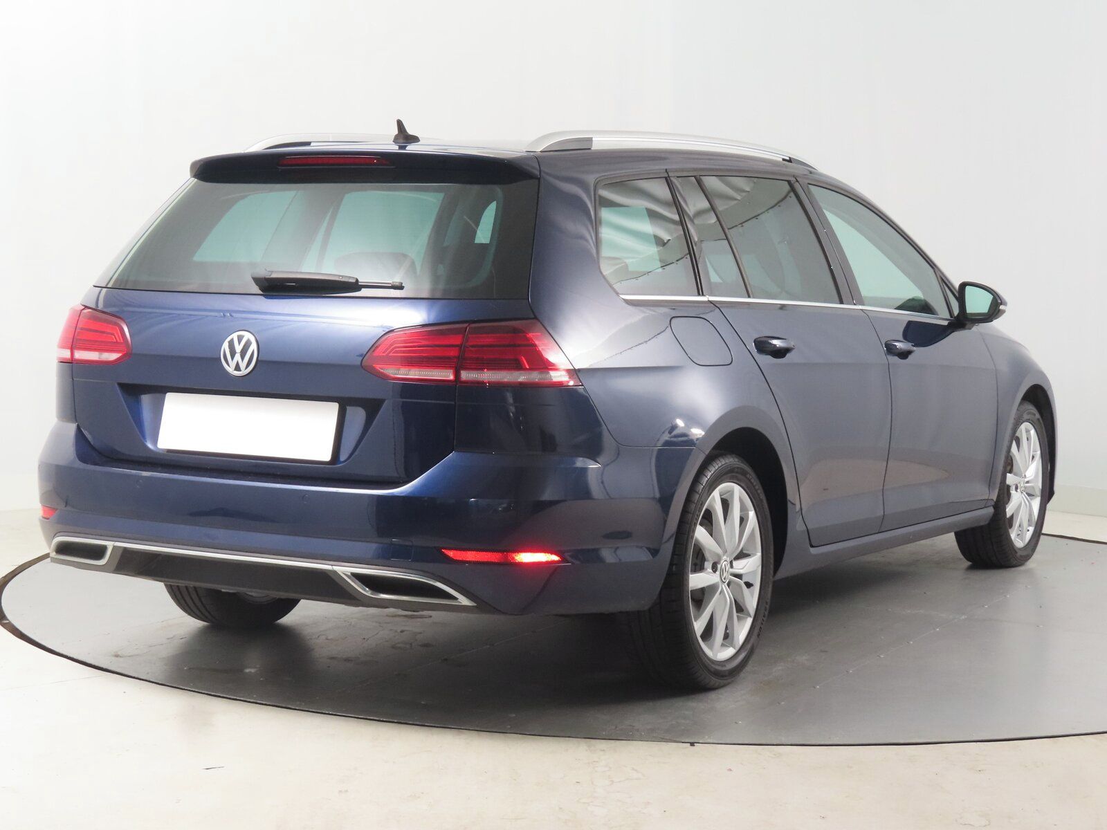 Volkswagen Golf, 1.5 TSI, Marathon Edition - fotka 5