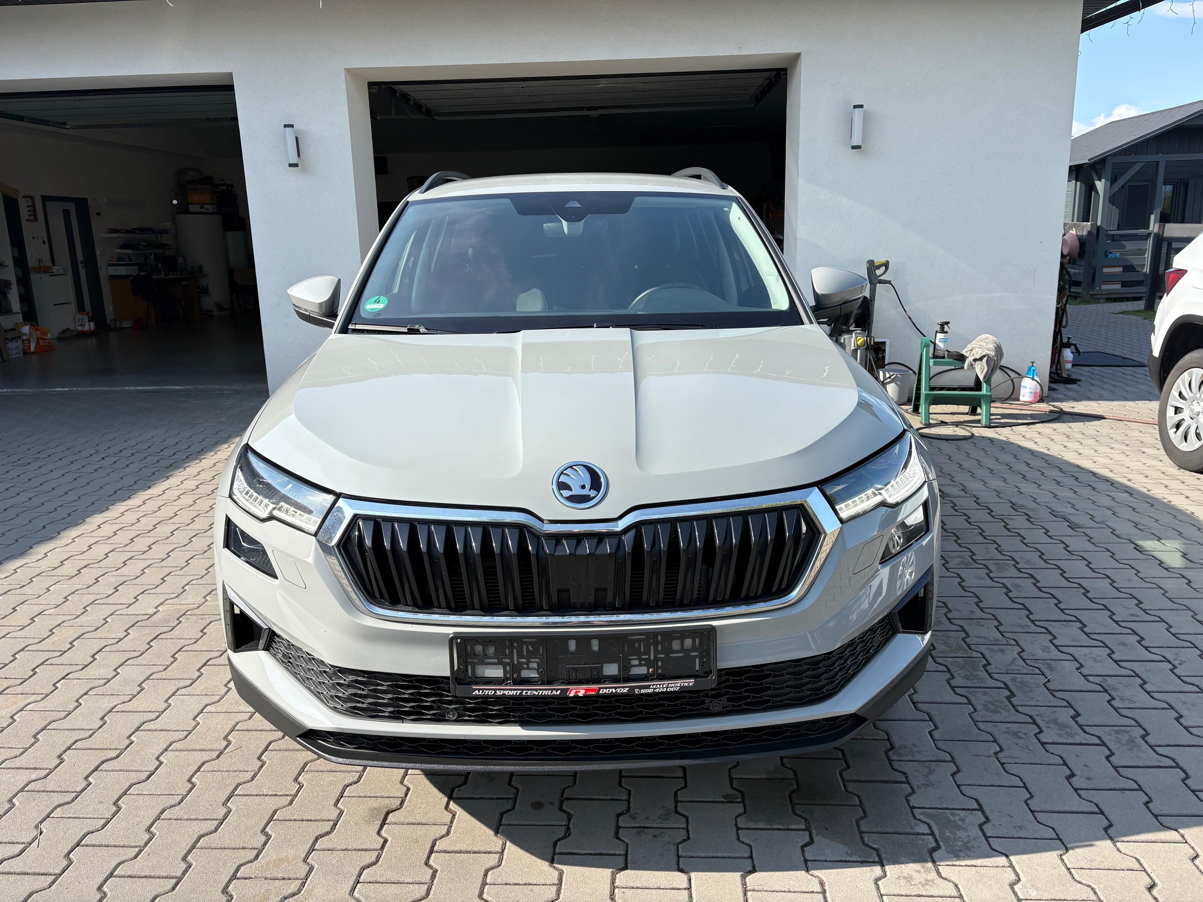 Škoda Karoq, KAROQ 1.5 TSI Sport style dsg - fotka 2