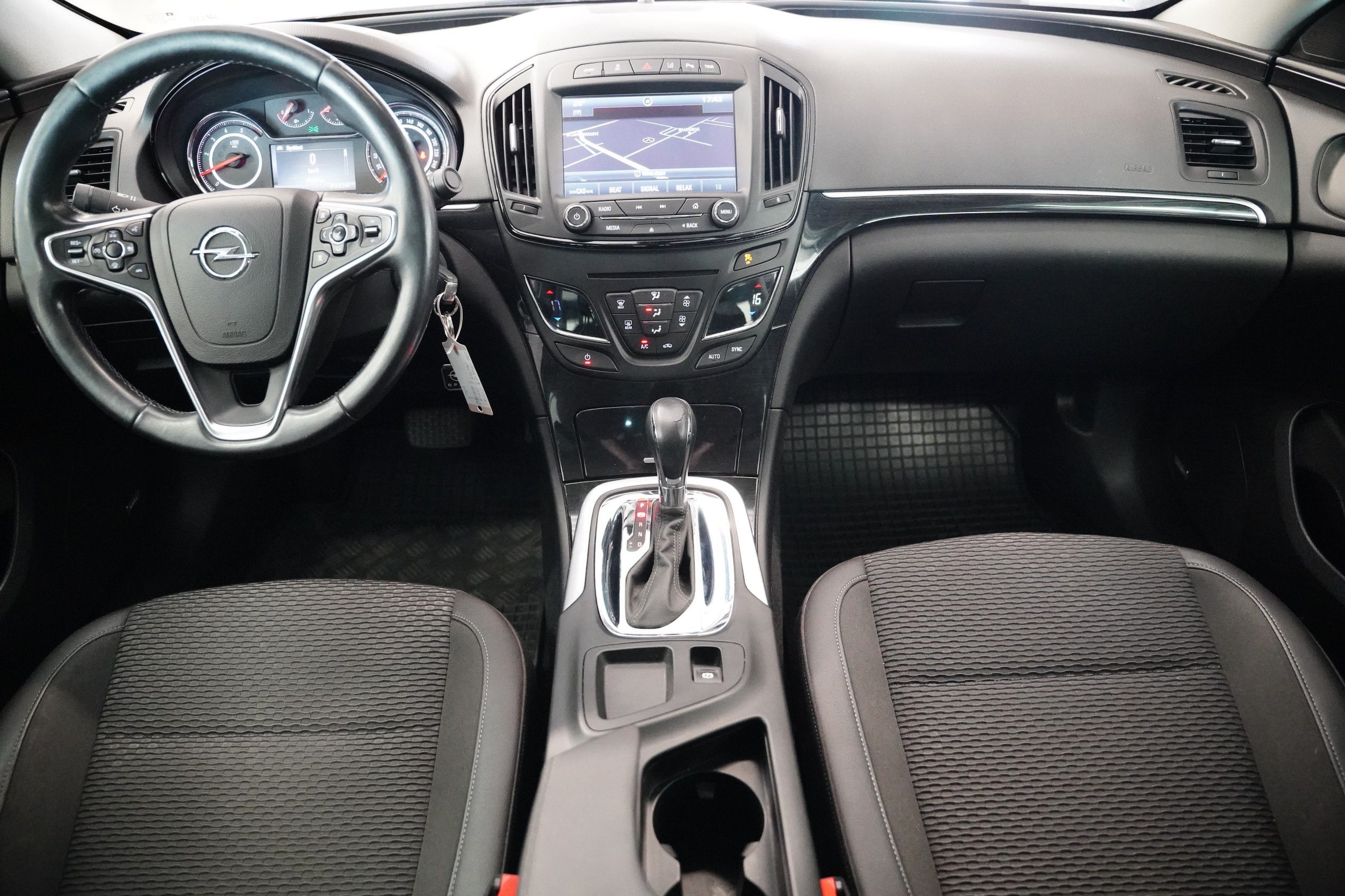 Opel Insignia, 2.0 CDTi 125kW - fotka 5