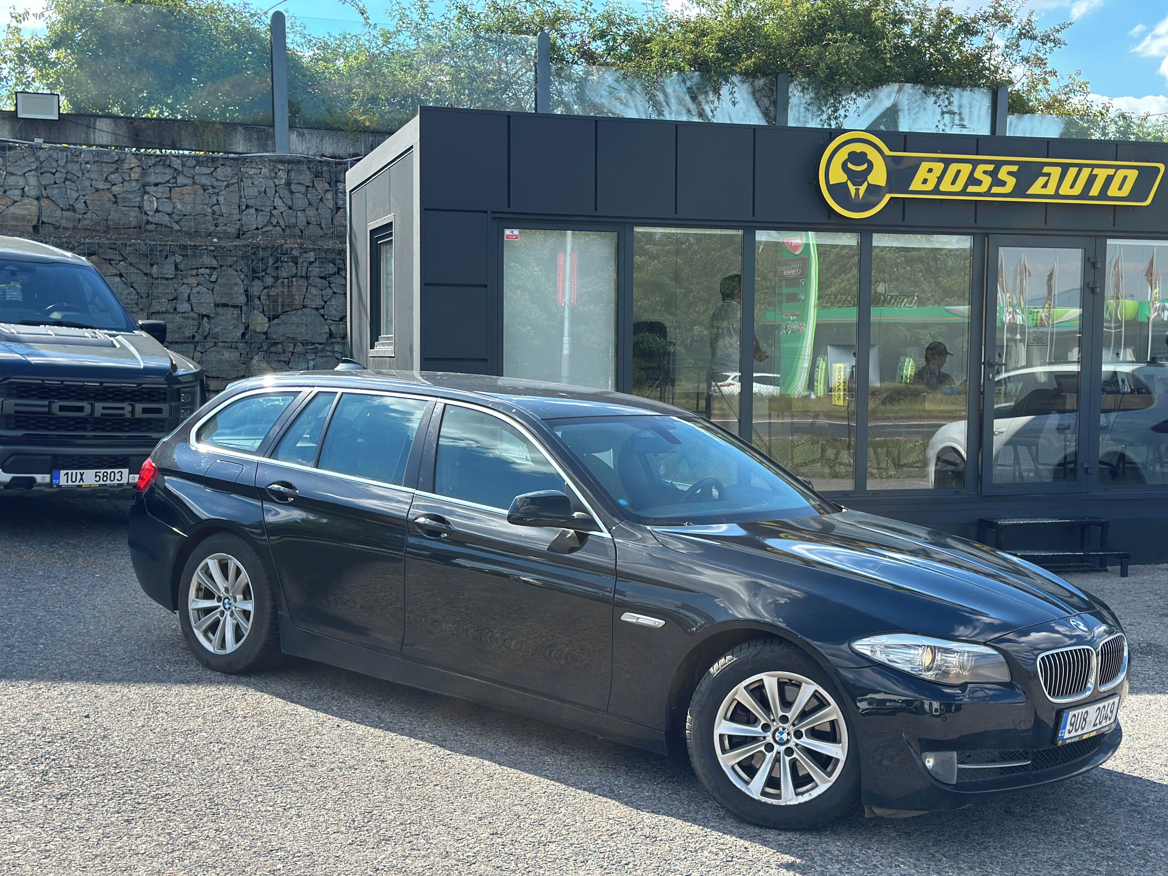 BMW Řada 5, BMW 530d 2012
