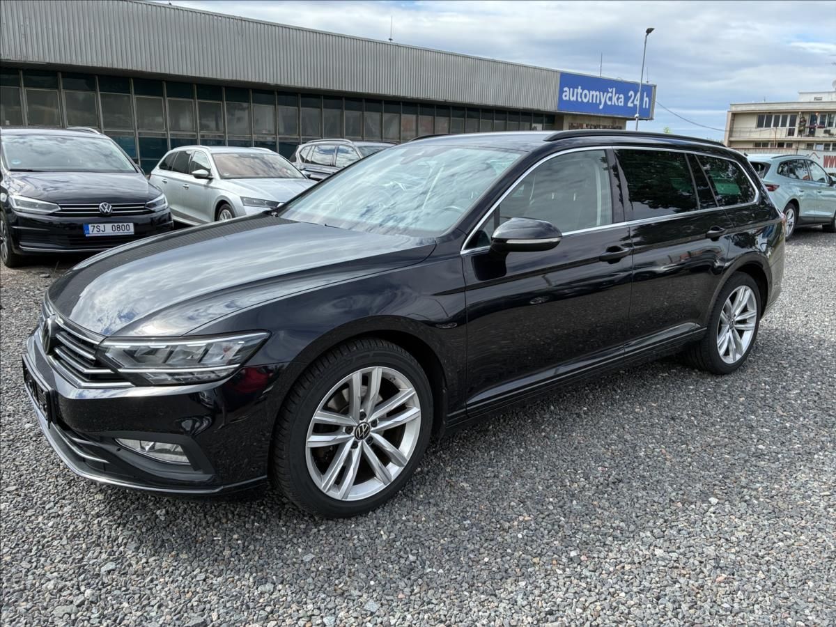 Volkswagen Passat, 2,0 TAŽNÉ,KAMERA,APP-CONNECT