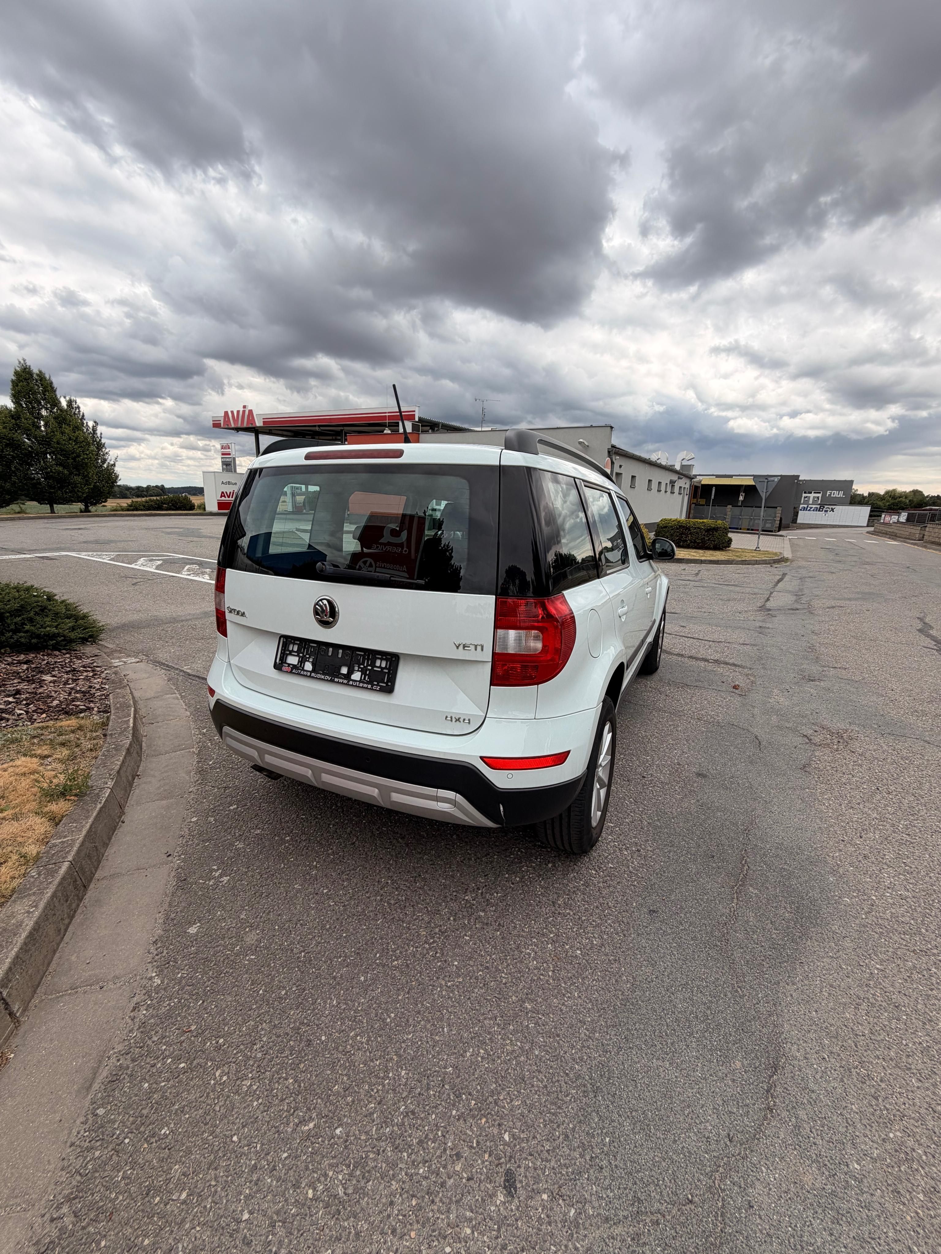Škoda Yeti, 2.0Tdi CR 4x4 2015 - fotka 3