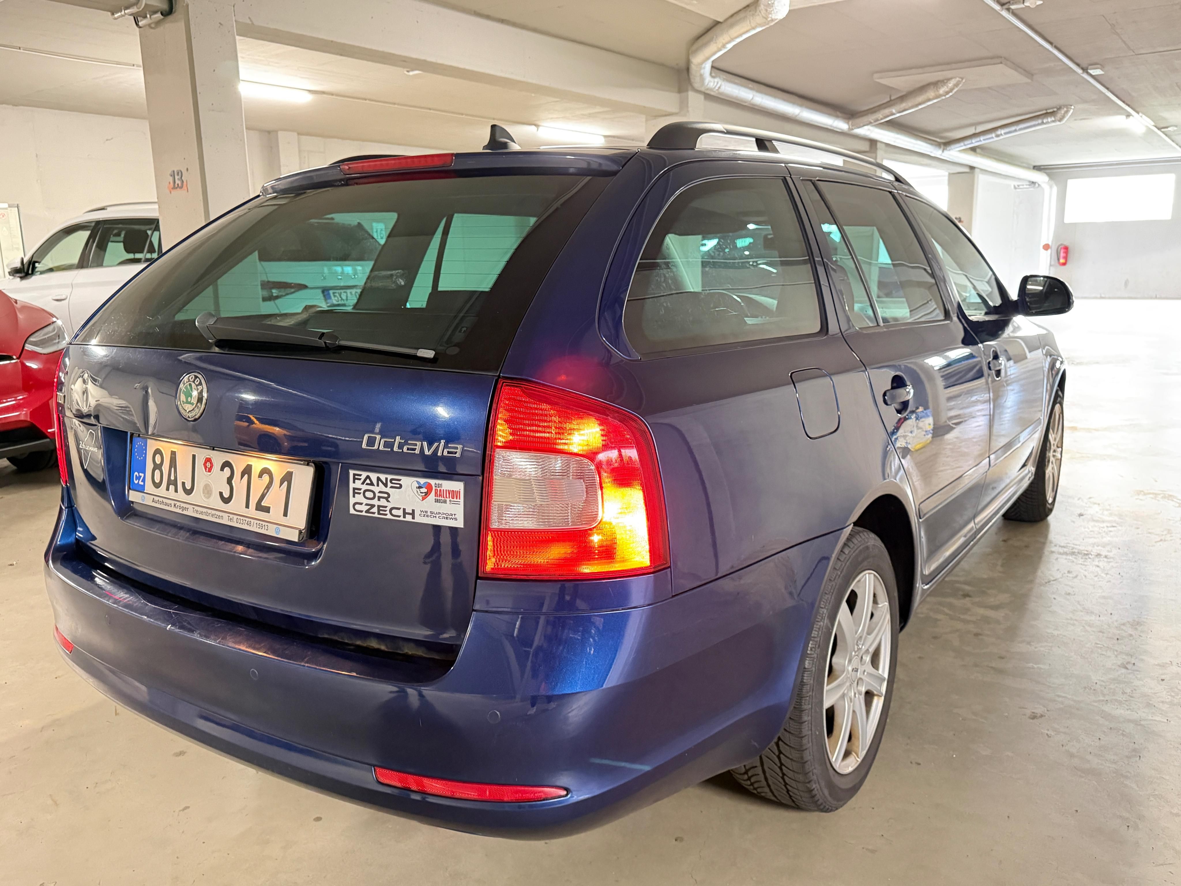 Škoda Octavia - fotka 4