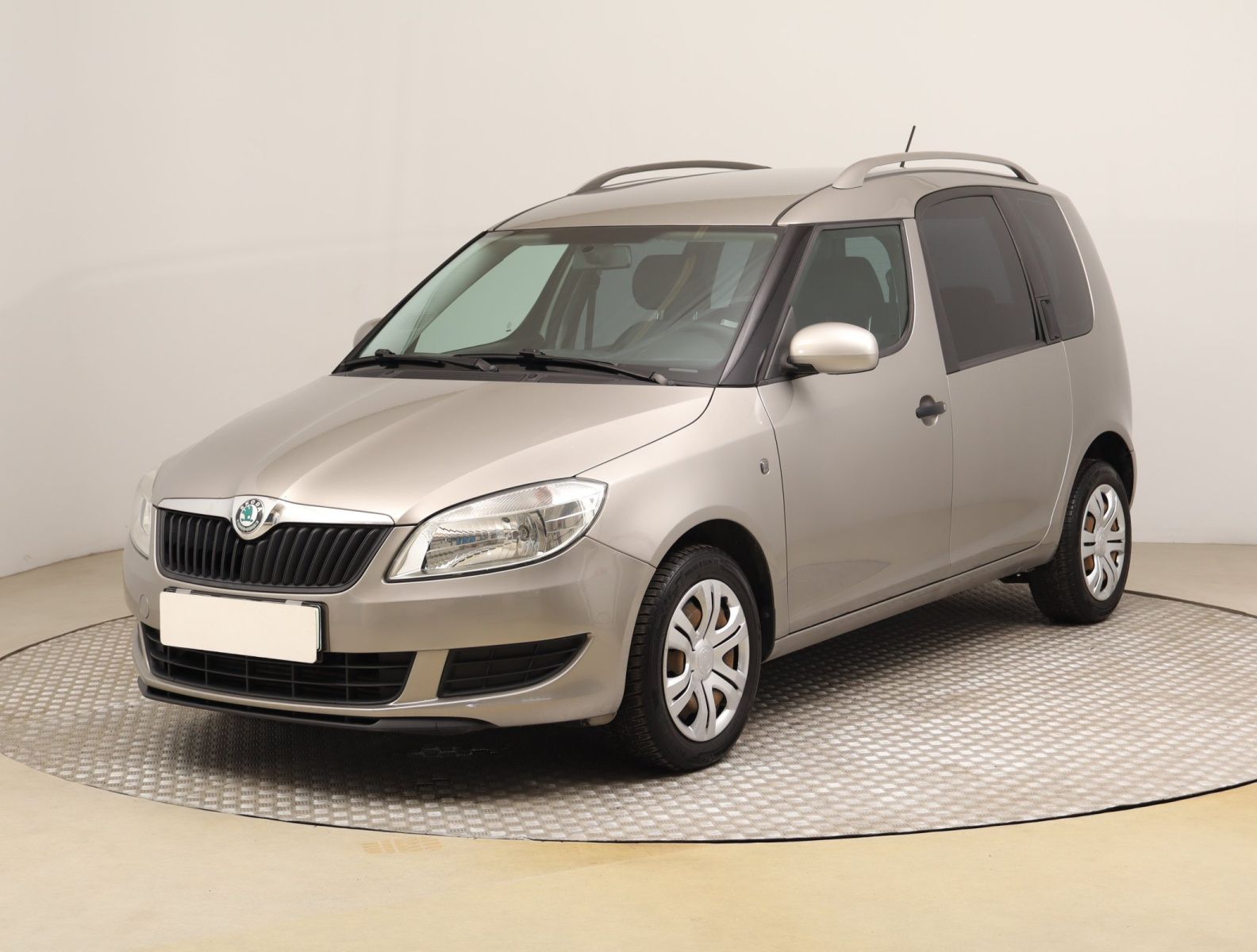 Škoda Roomster, 1.6 TDI, Comfort, po STK - fotka 3