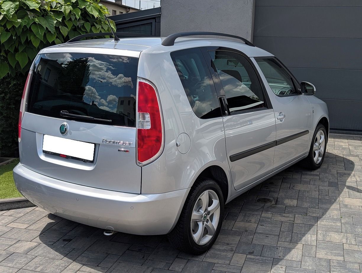 Škoda Roomster, 1.MAJ,NEHAVAROVANÉ-NELAKOVANÉ - fotka 2