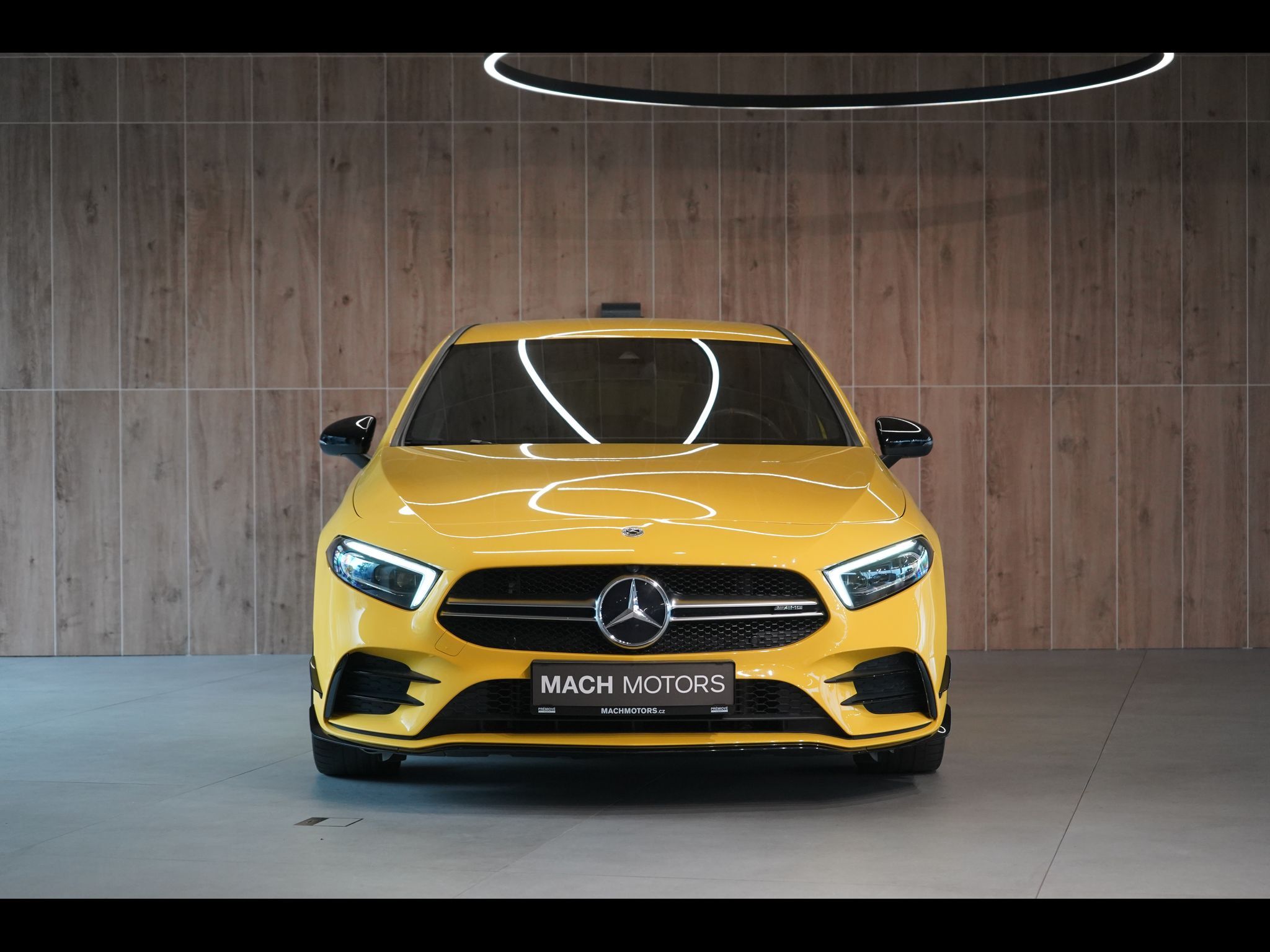 Mercedes-Benz Třídy A, 35 AMG 4MATIC,AMG Aerodynamics - fotka 4