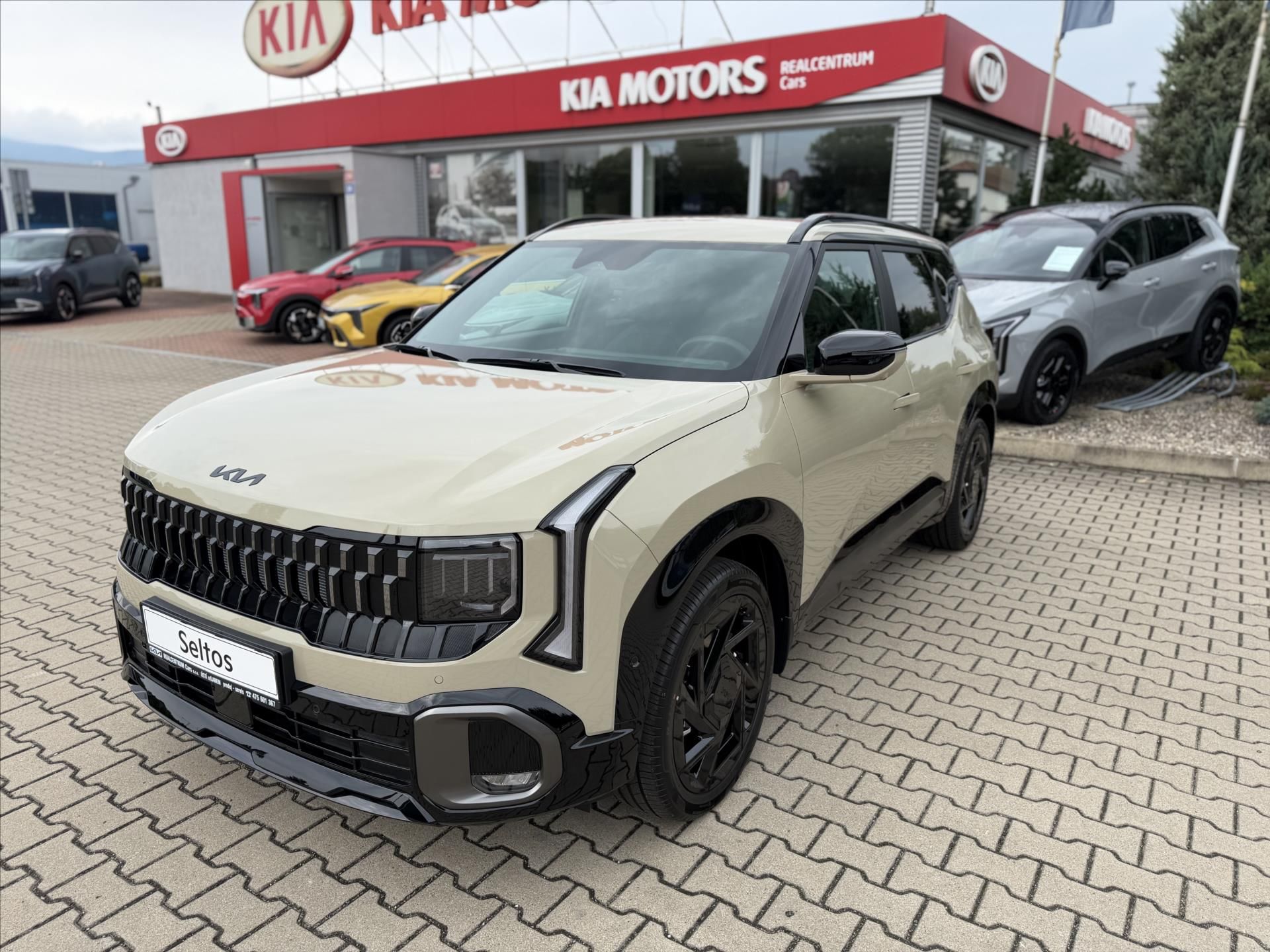 Kia Seltos, 1,6 T-GDi 7DCT X-Line + Pakety - fotka 3