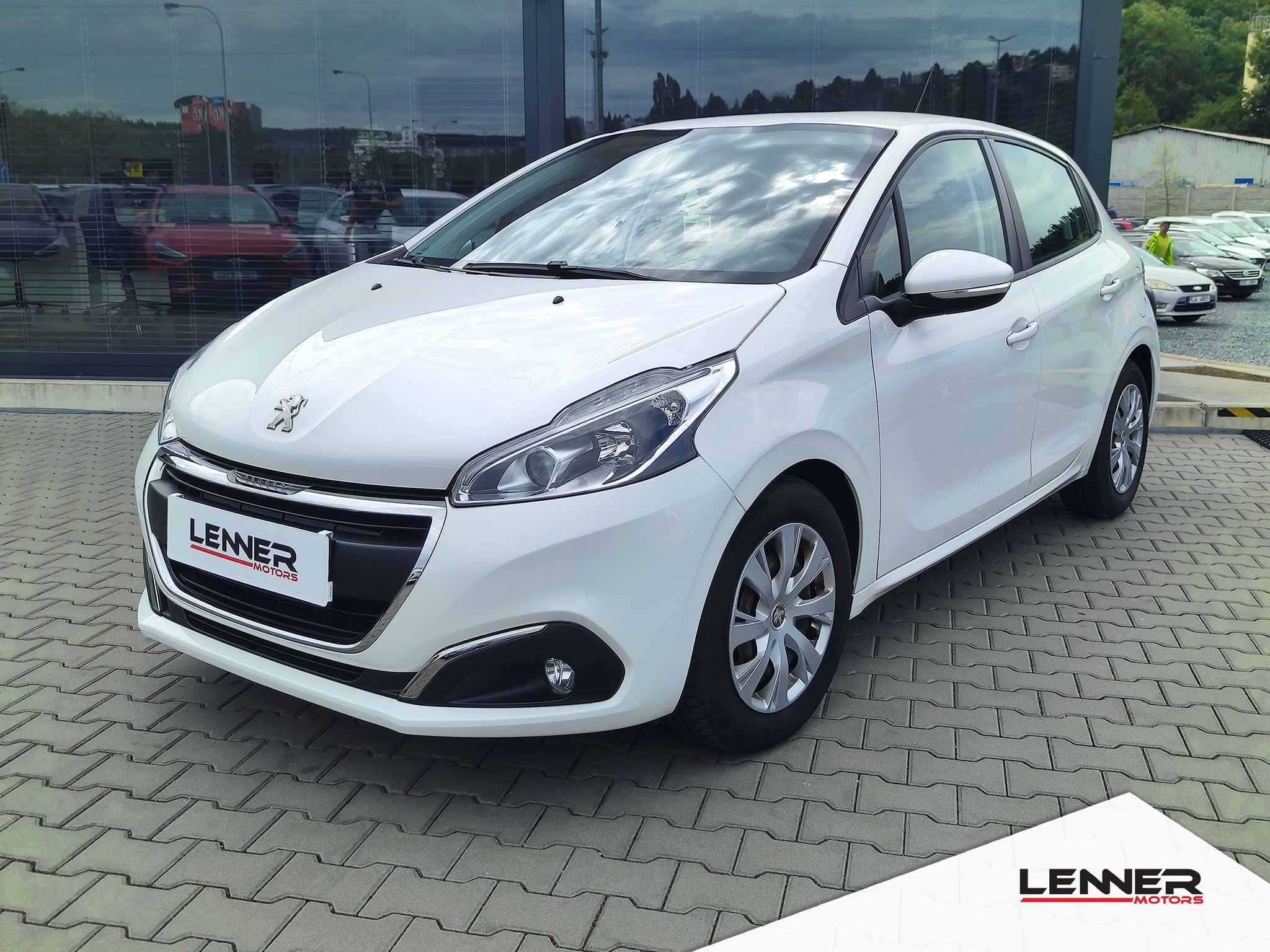 Peugeot 208, 1.2 PureTech/61kW Active