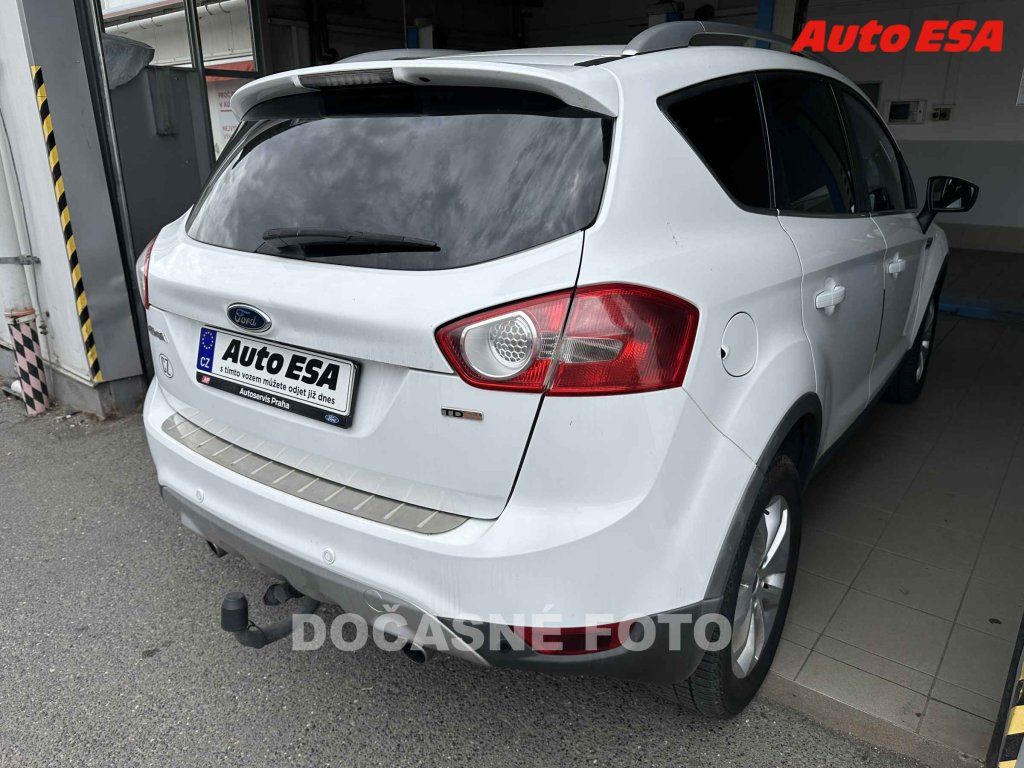 Ford Kuga, 2.0 TDCi,ČR - fotka 2