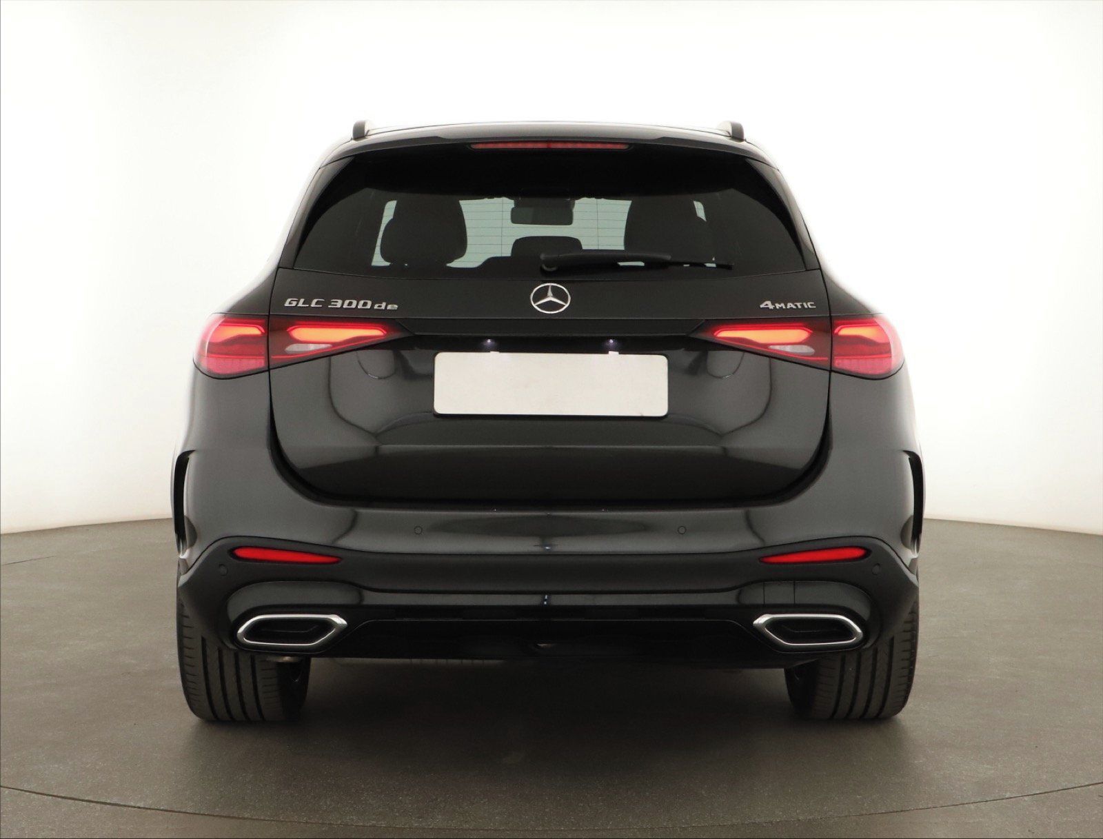 Mercedes-Benz GLC, 300 de 4MATIC, AMG LINE, PHEV - fotka 4
