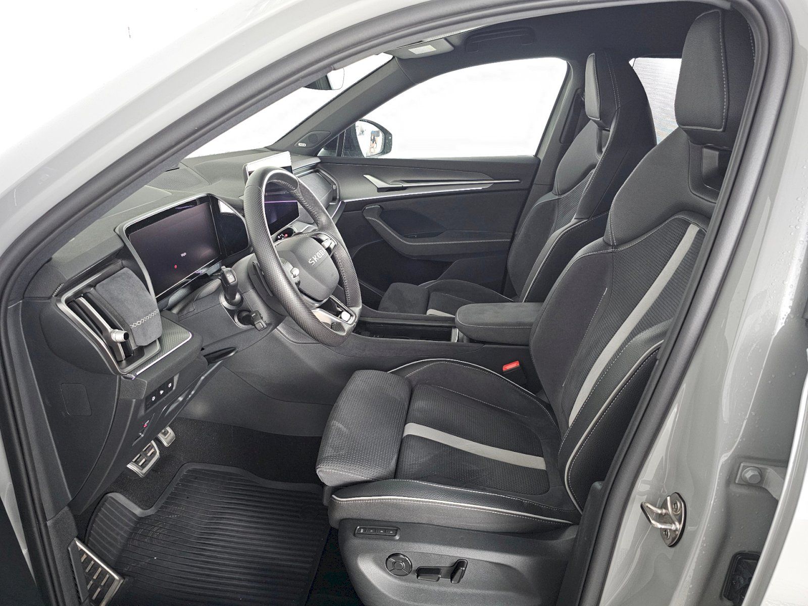 Škoda Kodiaq, 2.0TDi 142kW 4X4 SPORTLINE WEB - fotka 6
