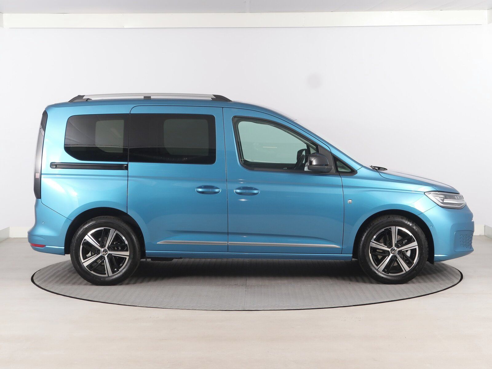 Volkswagen Caddy, 1.5 TSI, Style, 5Míst, Klima - fotka 6
