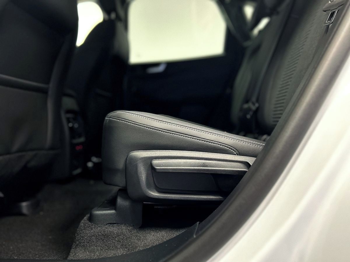 Ford Kuga, 2,5 Duratec HEV Active X AWD - fotka 6