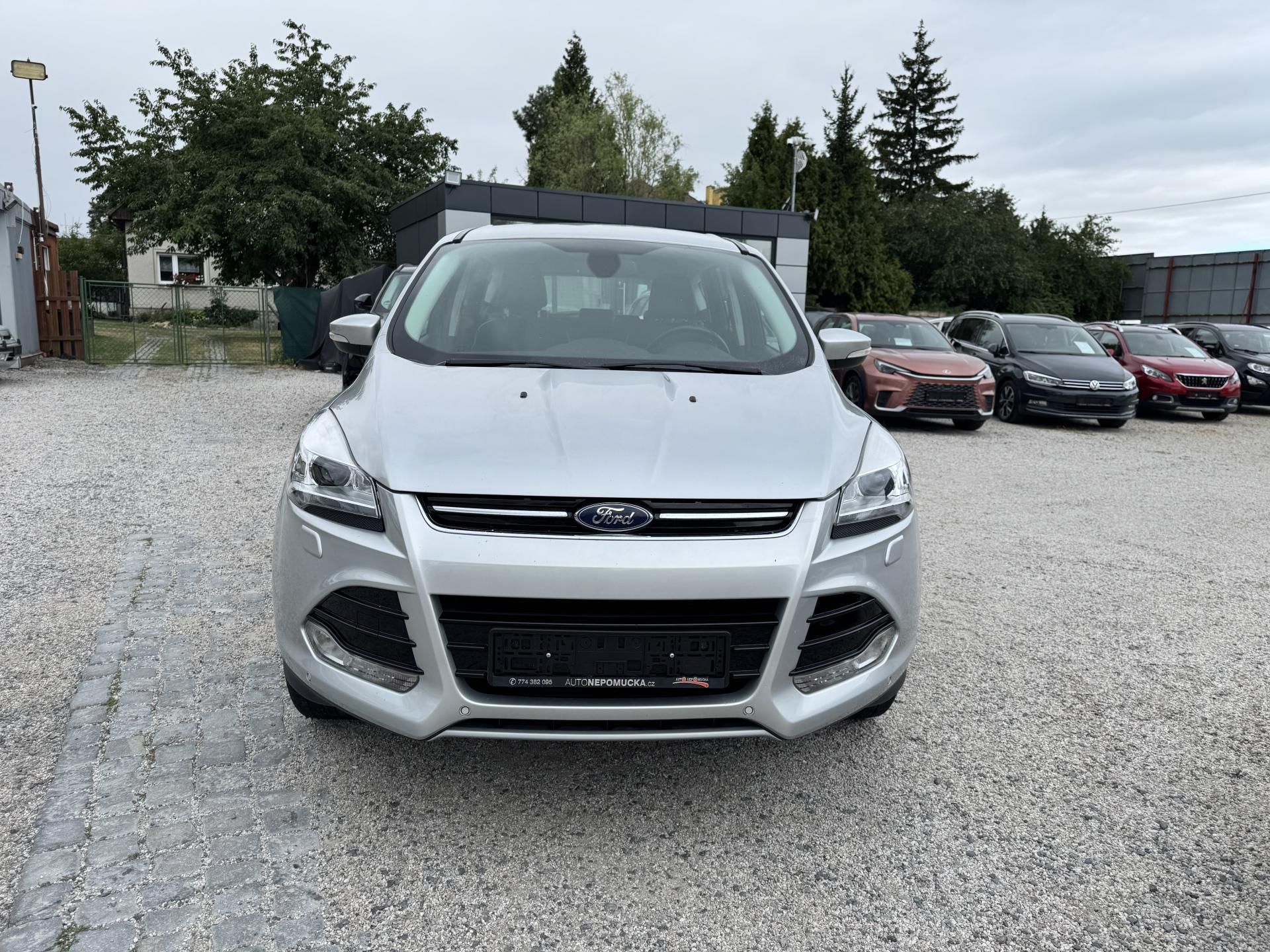 Ford Kuga, 1.6 134 kw, 4x4, Bohatá výbava - fotka 3