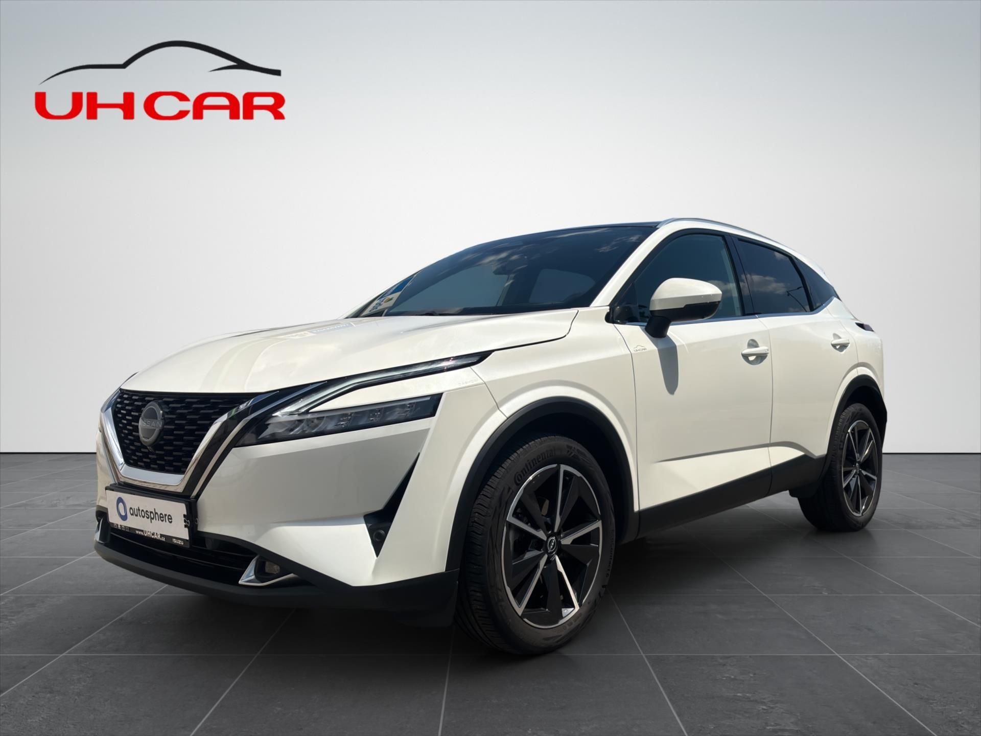 Nissan Qashqai, 1,3 CZ vůz, ZÁRUKA  Tekna AT