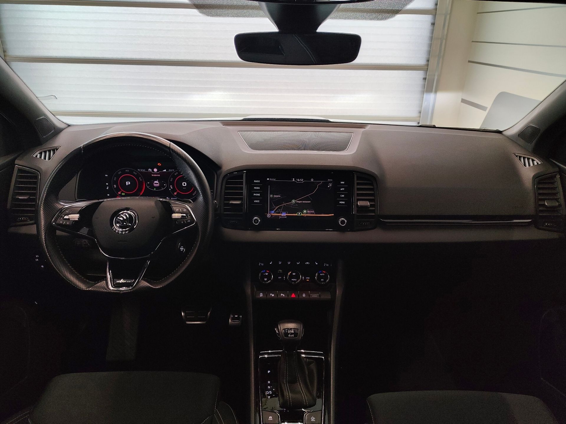 Škoda Karoq, 2.0 TSI 4x4 (140kW/190k) DSG, - fotka 5