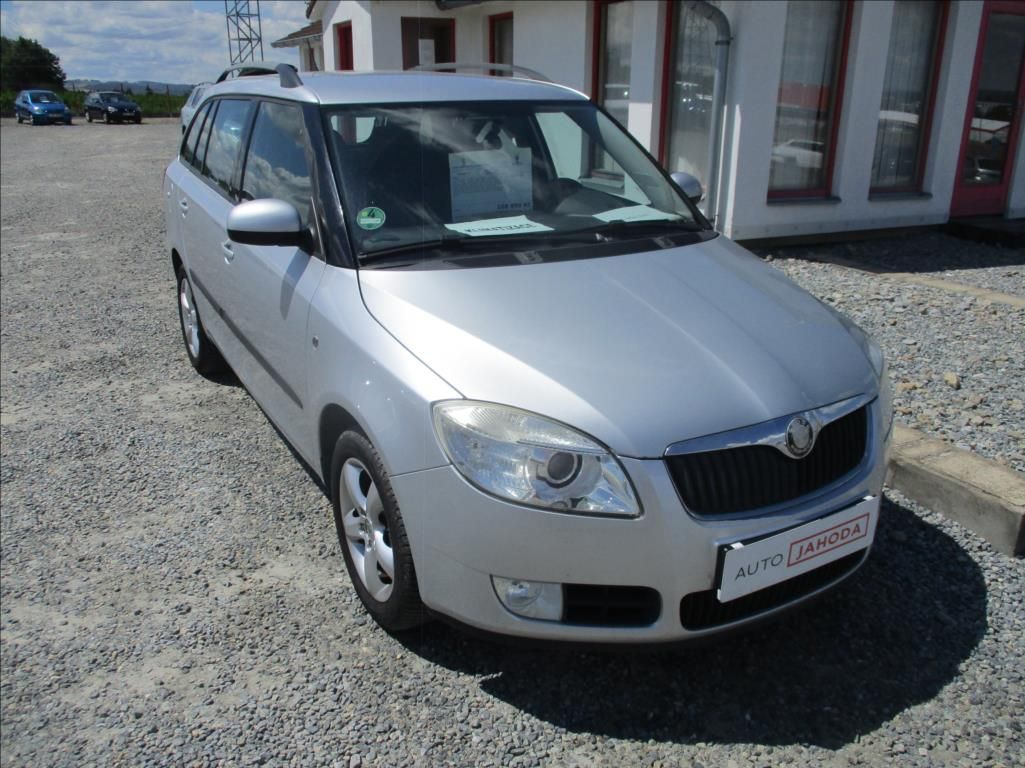Škoda Fabia, 1,4 i 16v, aut. klima,