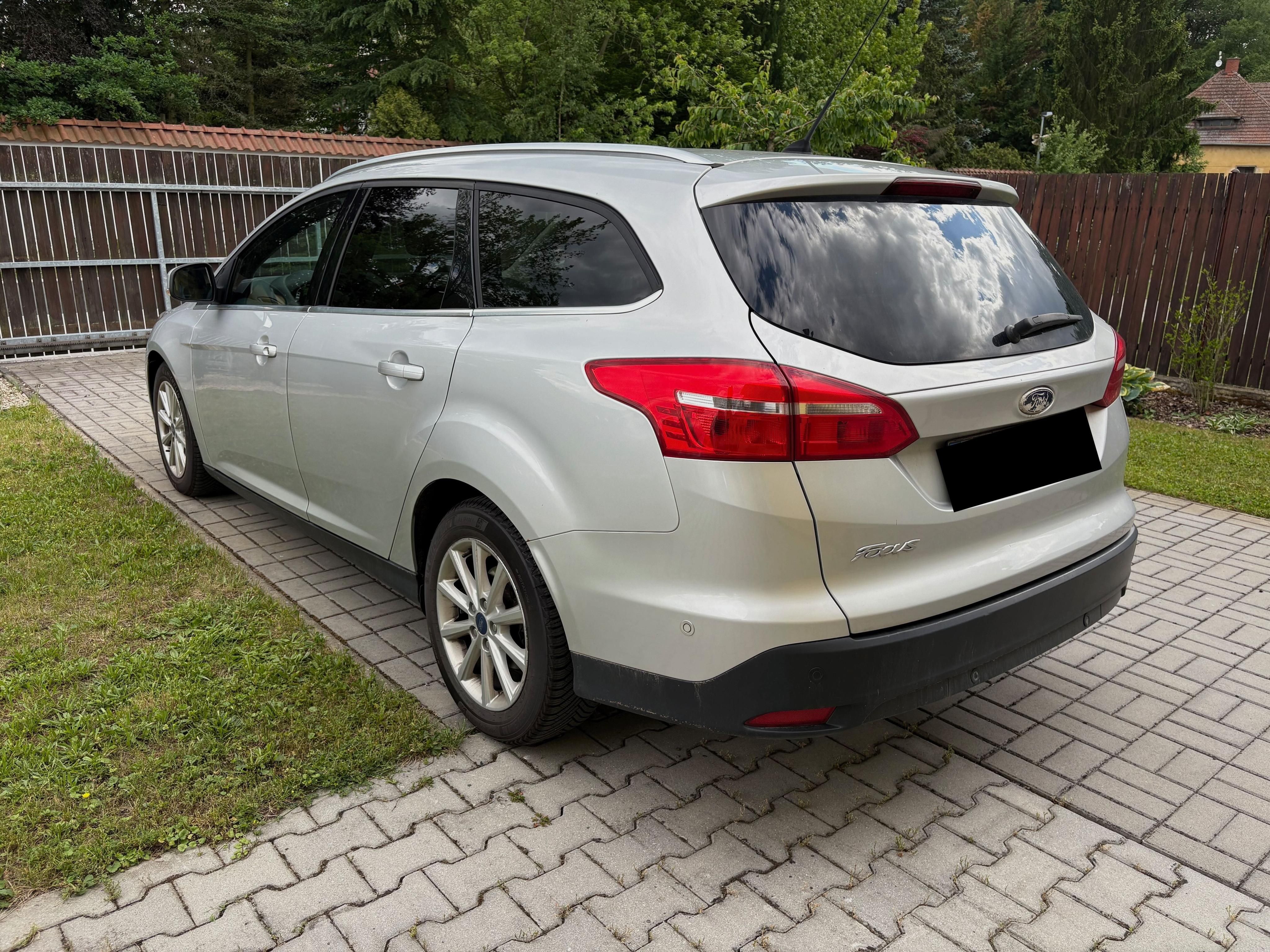 Ford Focus, Ford Focus Combi 1.5 TDCi - fotka 4