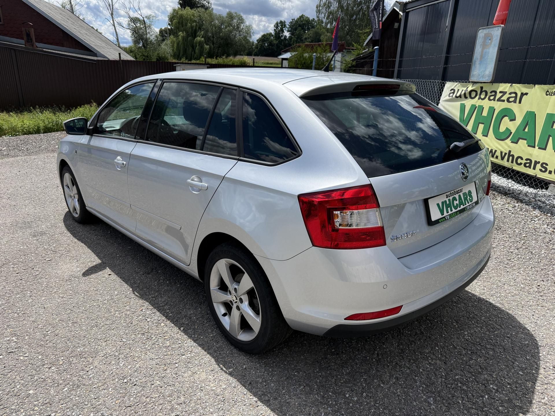 Škoda Rapid, 1,6TDI Aut. klimatizace - fotka 5