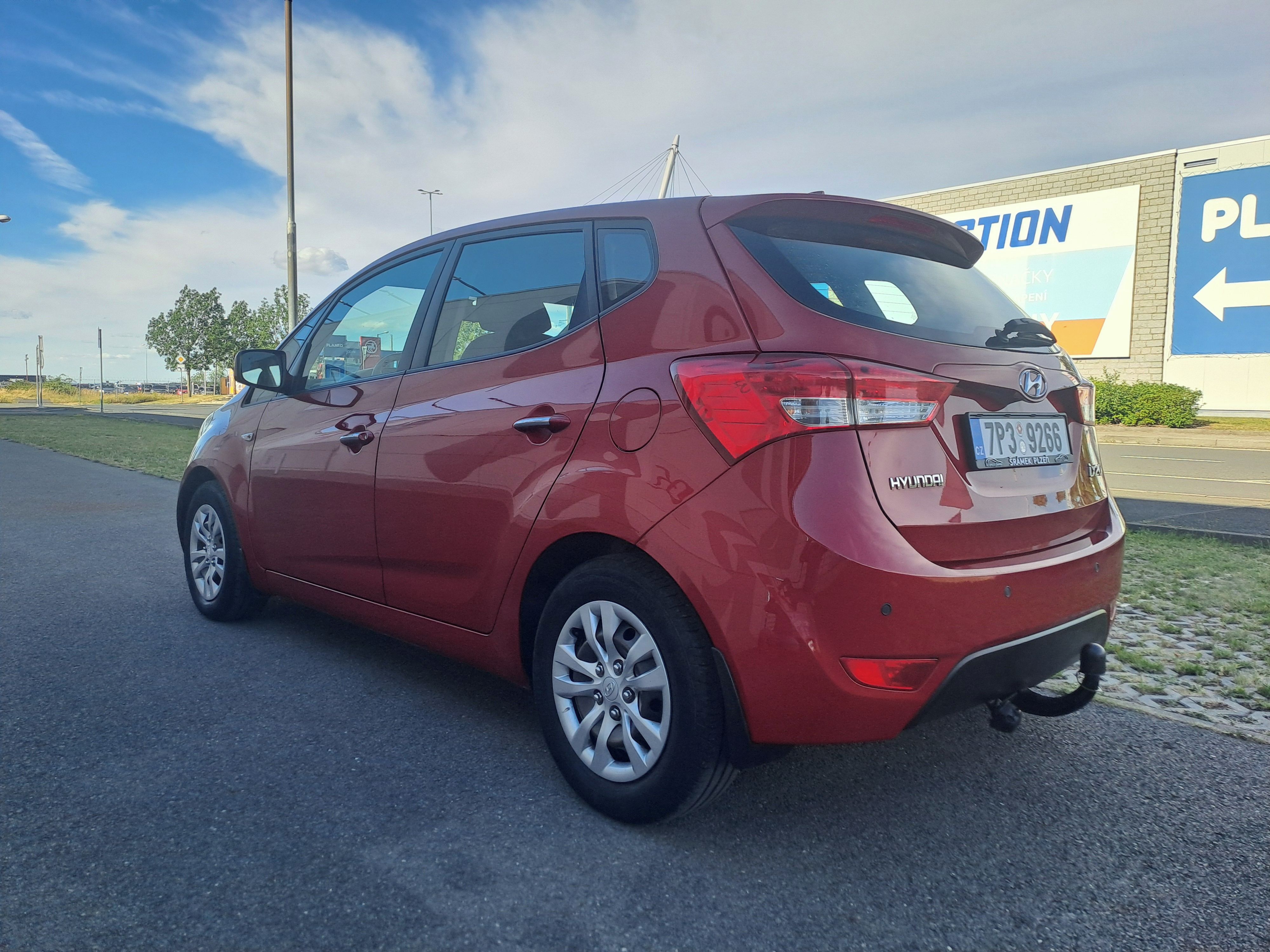 Hyundai ix20, 1.4CVVT 1.MAJ EXTRA PĚKNÉ+KOLA - fotka 5