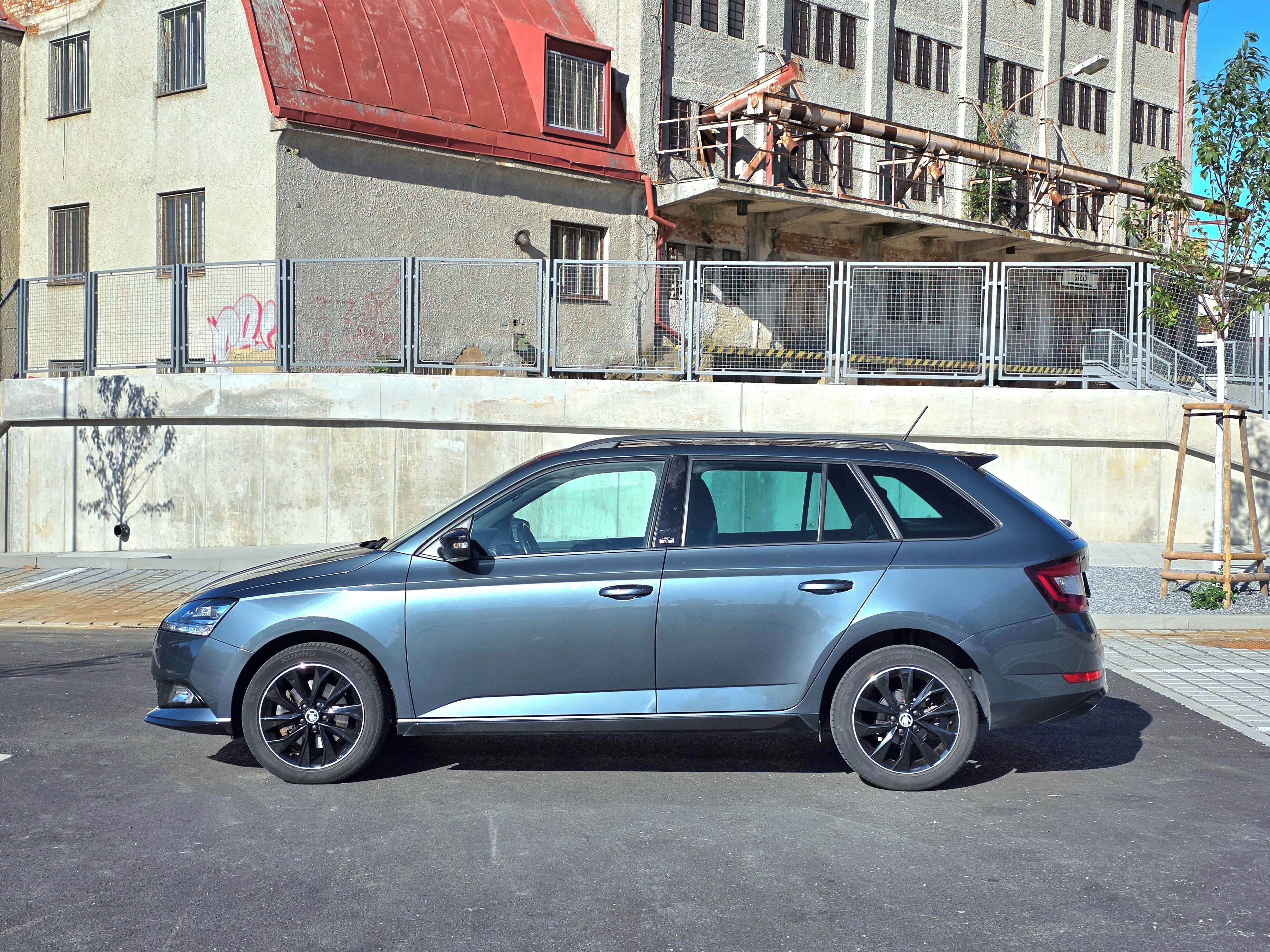 Škoda Fabia, 1.0 TSI 81kW Monte Carlo - fotka 3