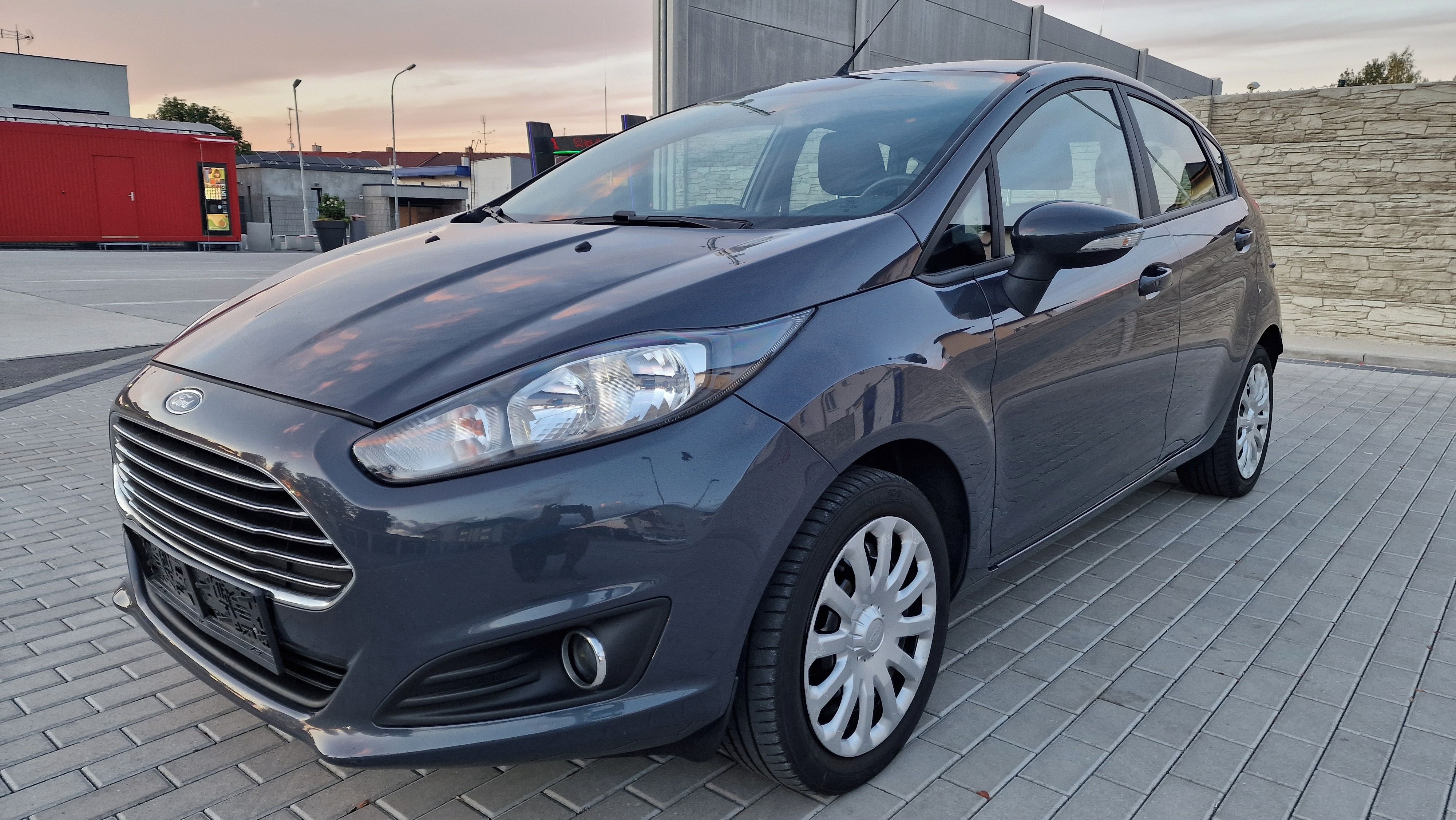 Ford Fiesta, Spotřeba 4,1L na 100Km !!! - fotka 3