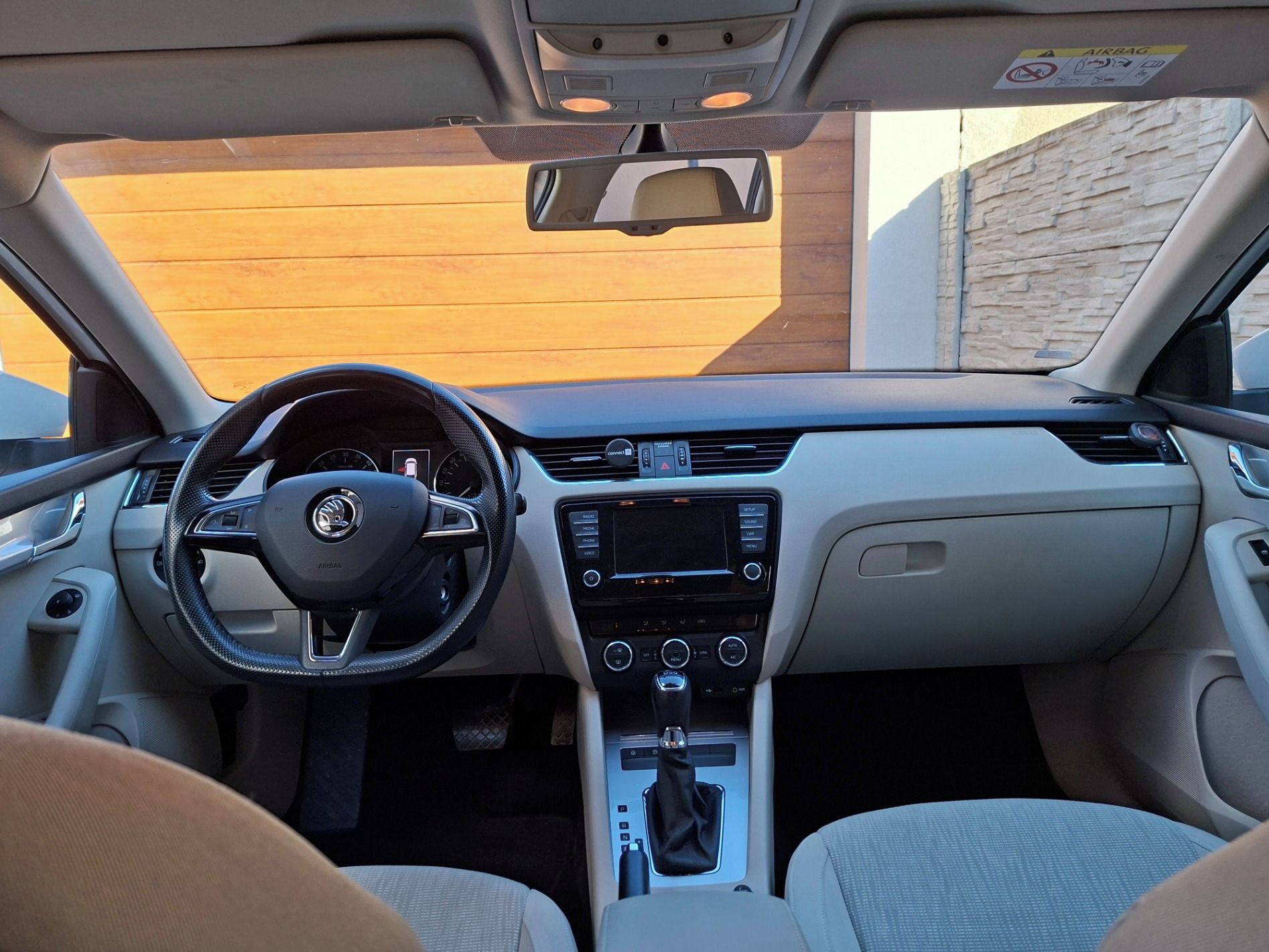Škoda Octavia, 1.6 TDI, první majitel - fotka 6