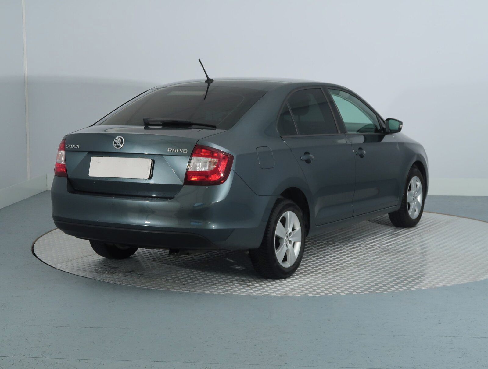 Škoda Rapid, 1.0 TSI, Ambition, Klima - fotka 5