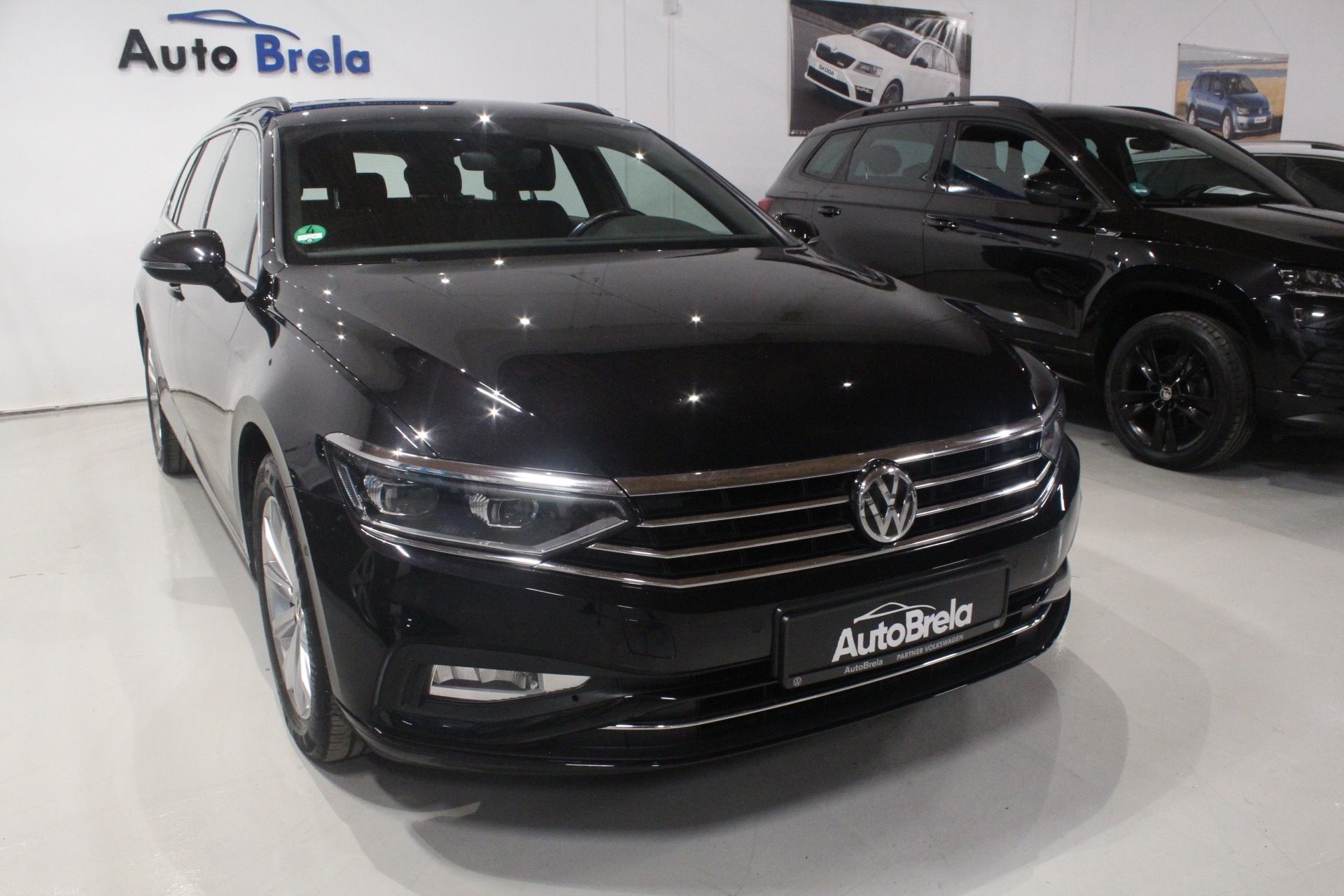 Volkswagen Passat, 2.0TDI DSG Nez.Topení Model 24 - fotka 2
