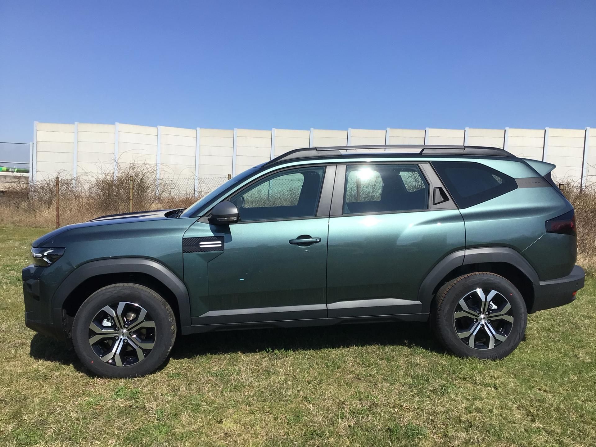 Dacia Bigster, AUTOMAT 4X4 LPG BOH. VÝBAVA - fotka 4